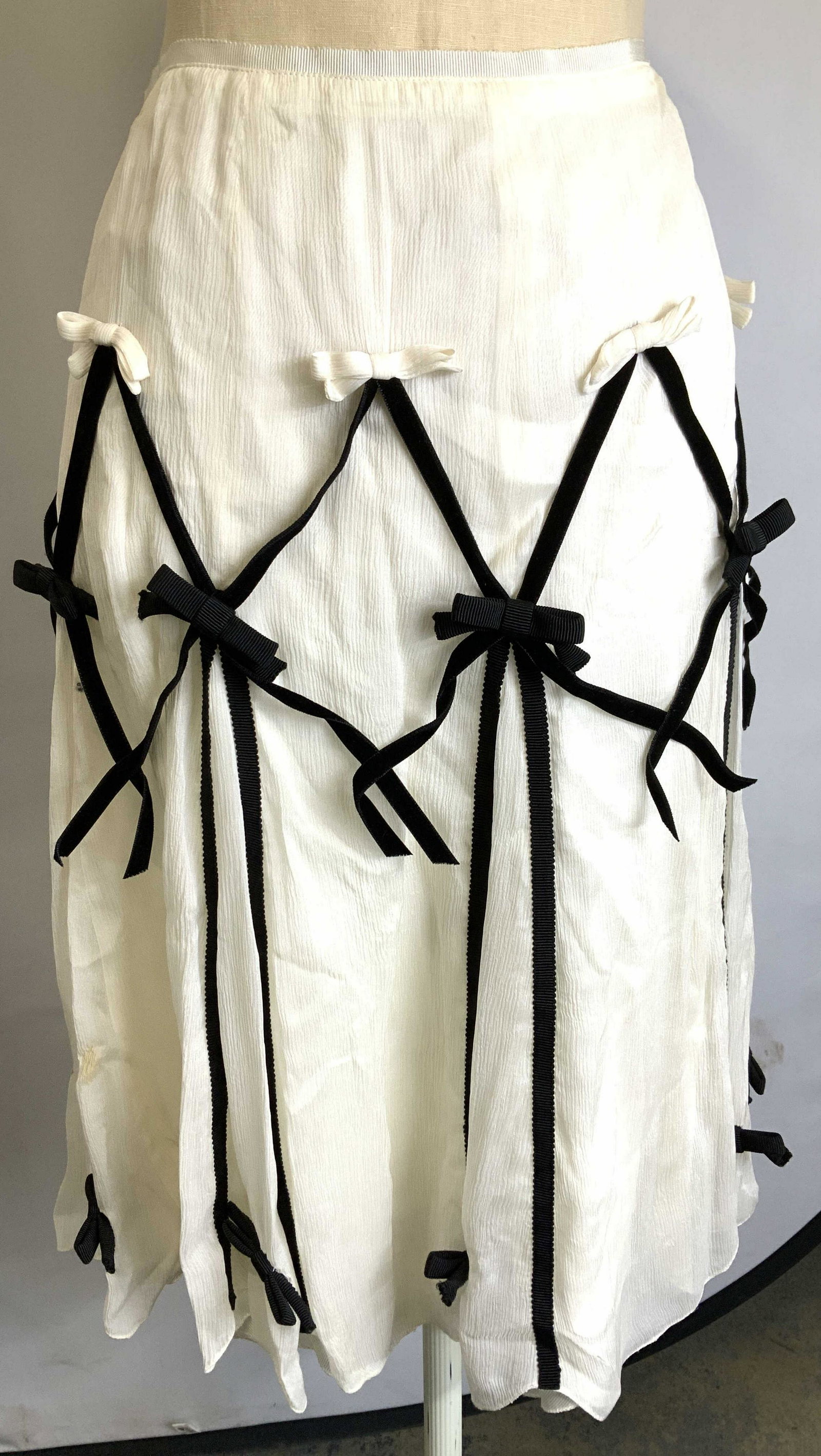 Silk PRADA Skirt with Ribbon Bows, Italy (1 of 6)