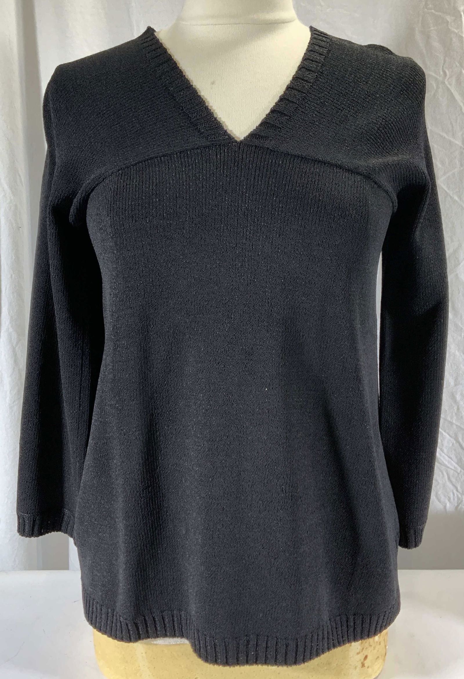 BARBARA WELLS STUDIO BLACK Stretch Knit Top (1 of 4)