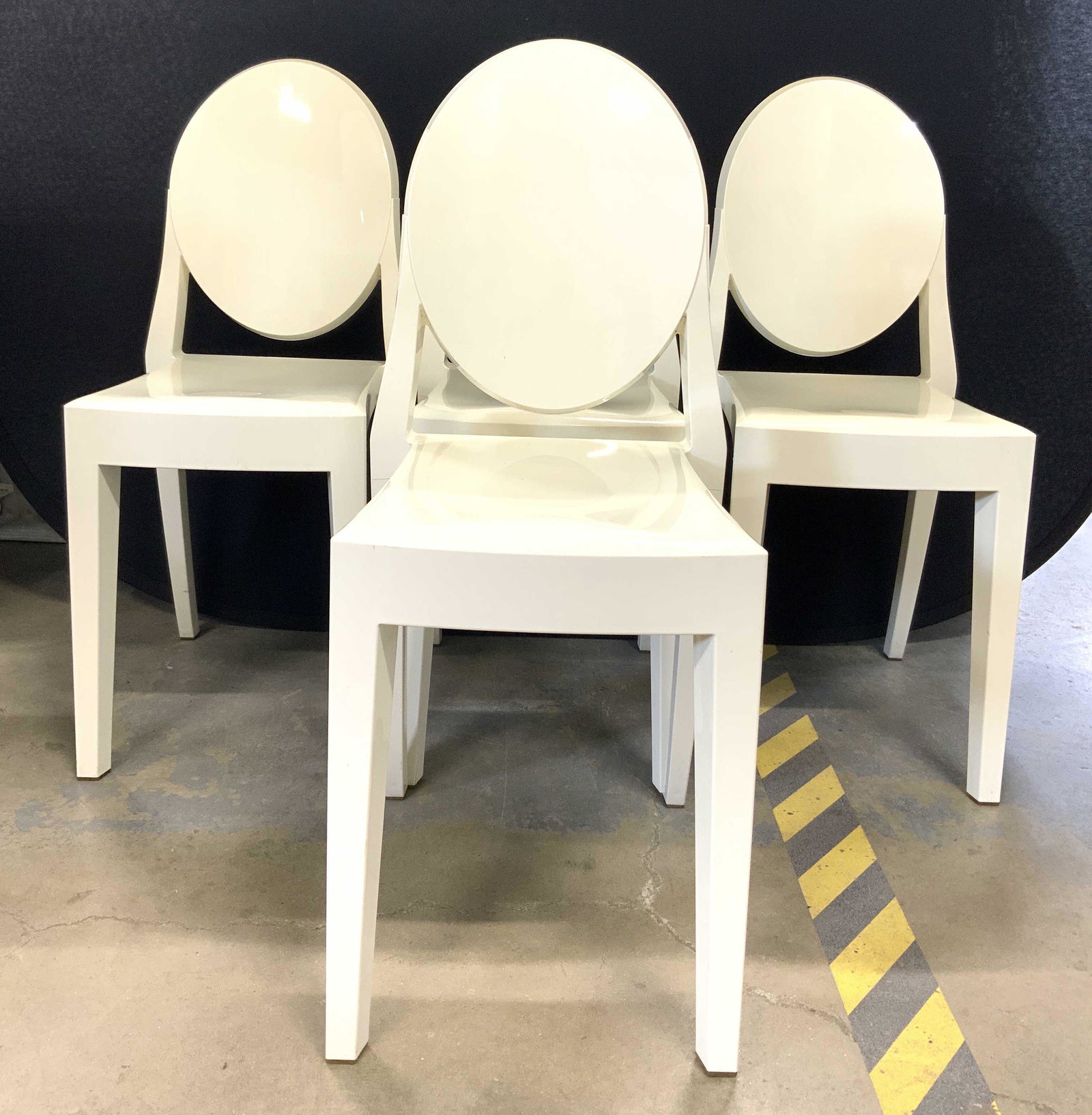 4 PHILIPPE STARCK VICTORIA GHOST KARTELL Chairs (1 of 10)