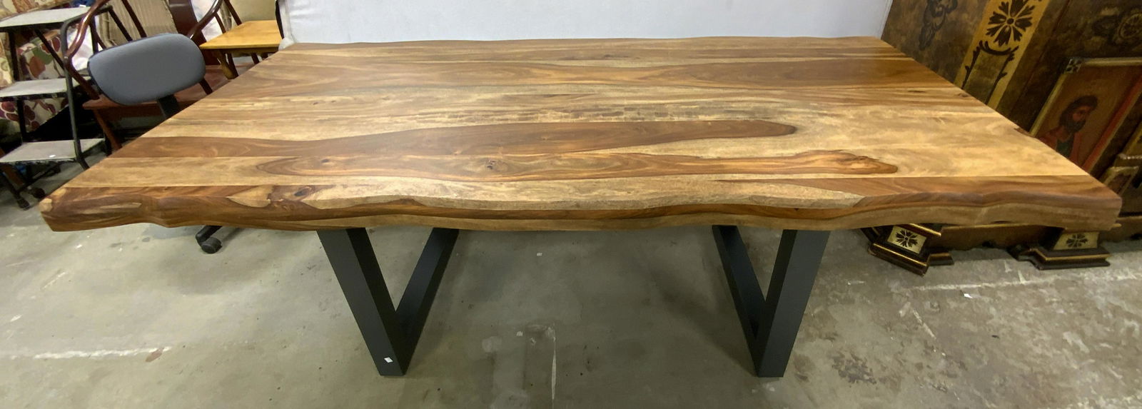 Live Edge Wooden Dining Room Table (1 of 11)
