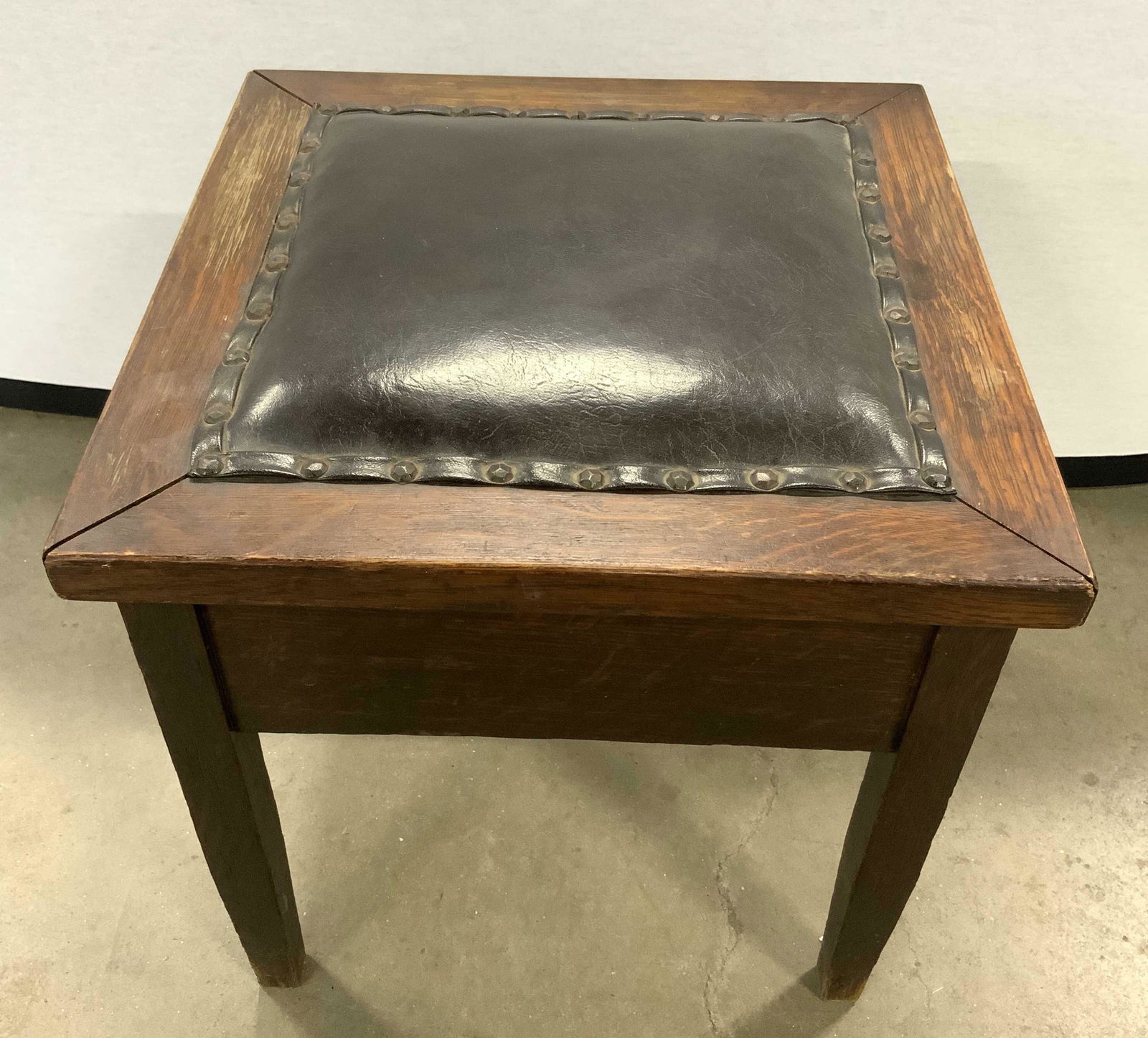 Antique STICKLEY FURNITURE Shoe Shine Box (1 of 9)