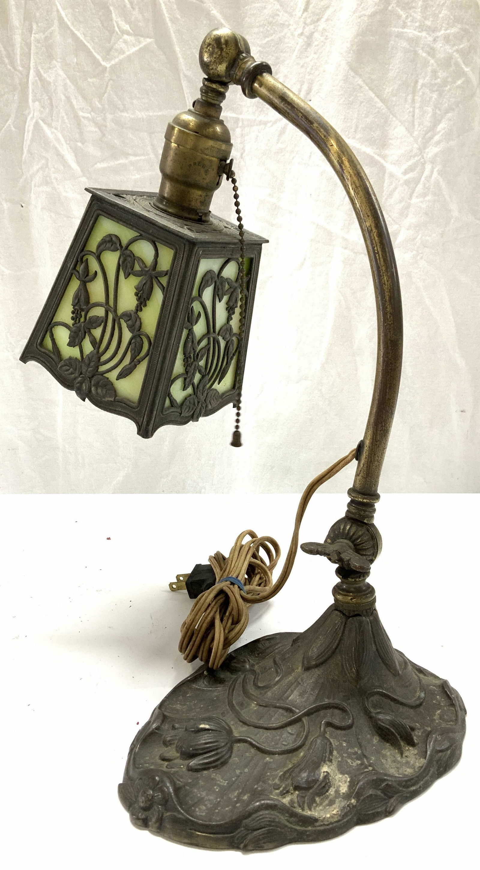 Art Nouveau Bronze Slag Glass Table Lamp (1 of 9)