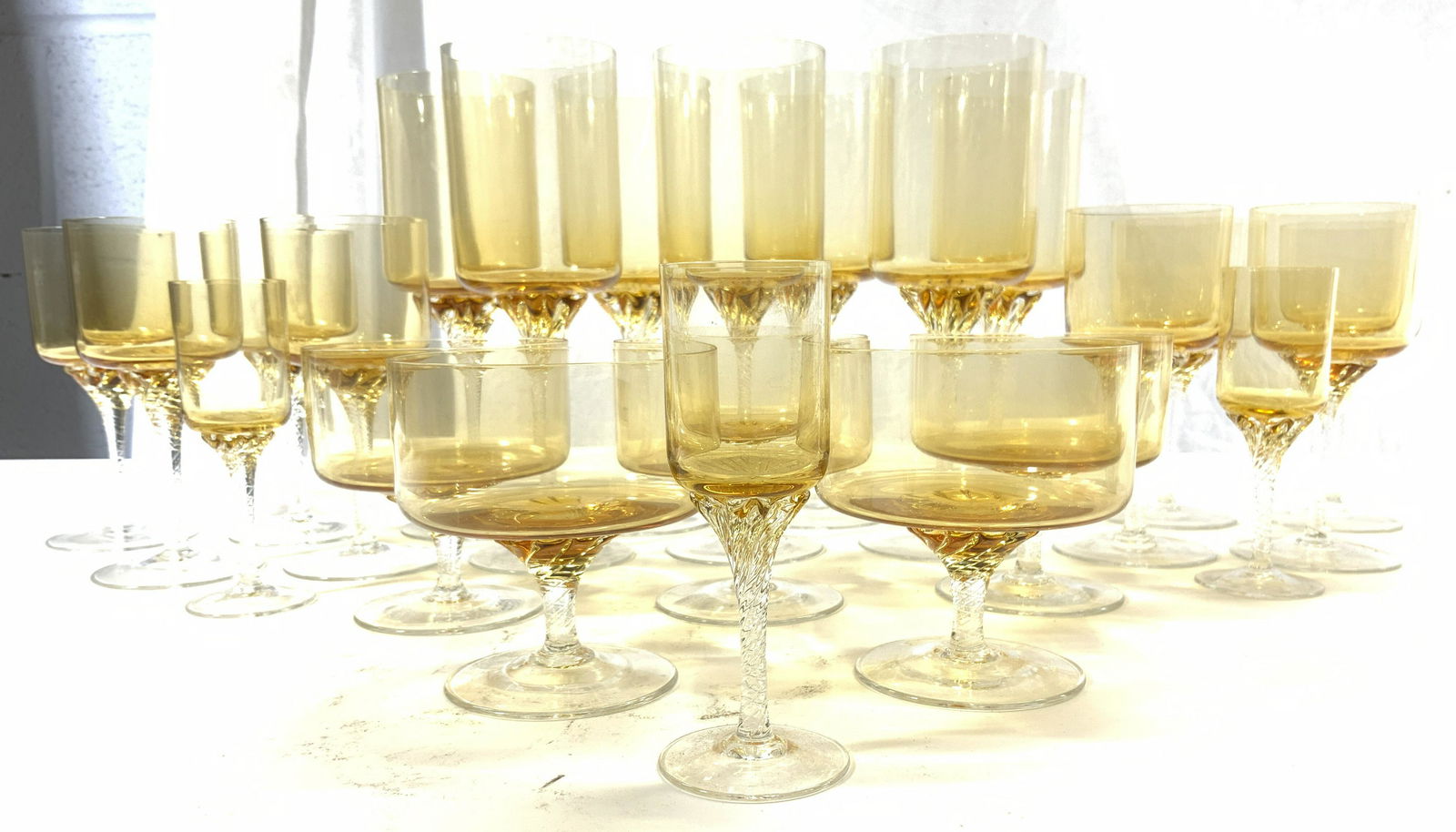 Set 23 Hand Blown Italian Art Glass Stemware (1 of 7)