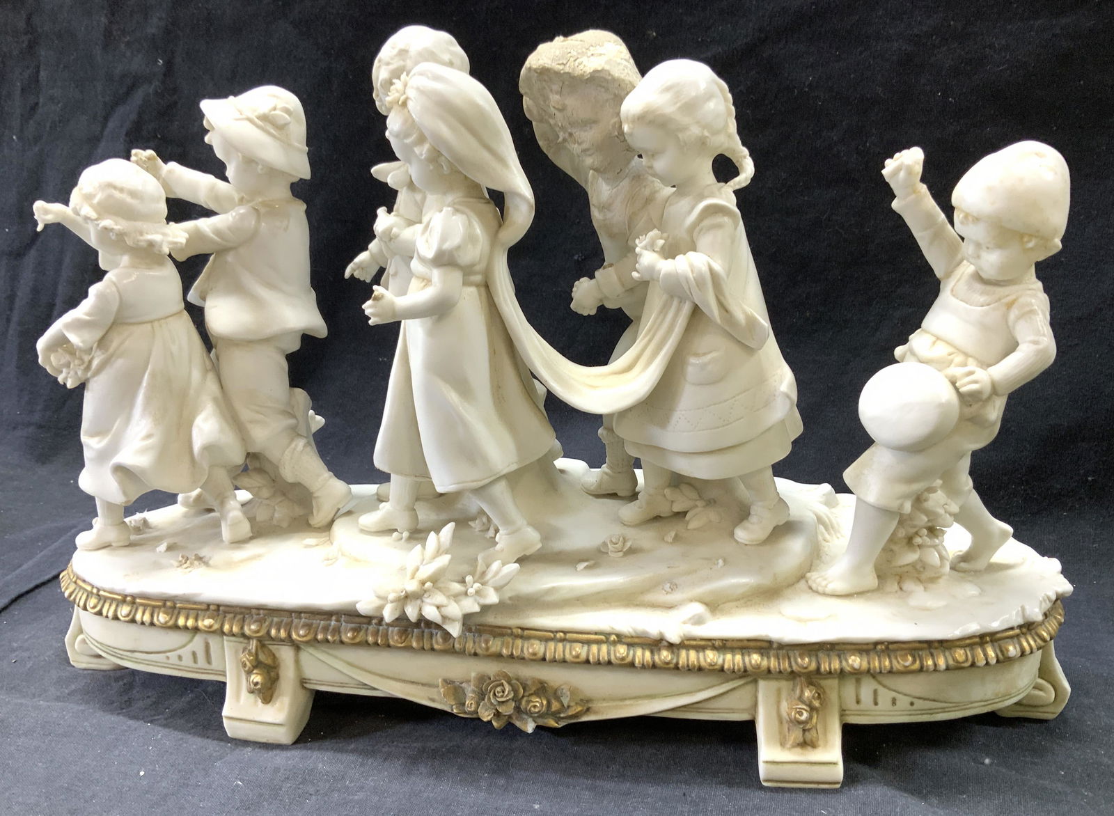 Singed Alabaster Porcelain Sculpture, Children: Victorian Sculpture of Childrens Wedding , alabaster porcelain and gilt Victorian Decor of roses, acorns in relief and Victorian Wreath and bows in relief. Underside stamped with VS with crown above w