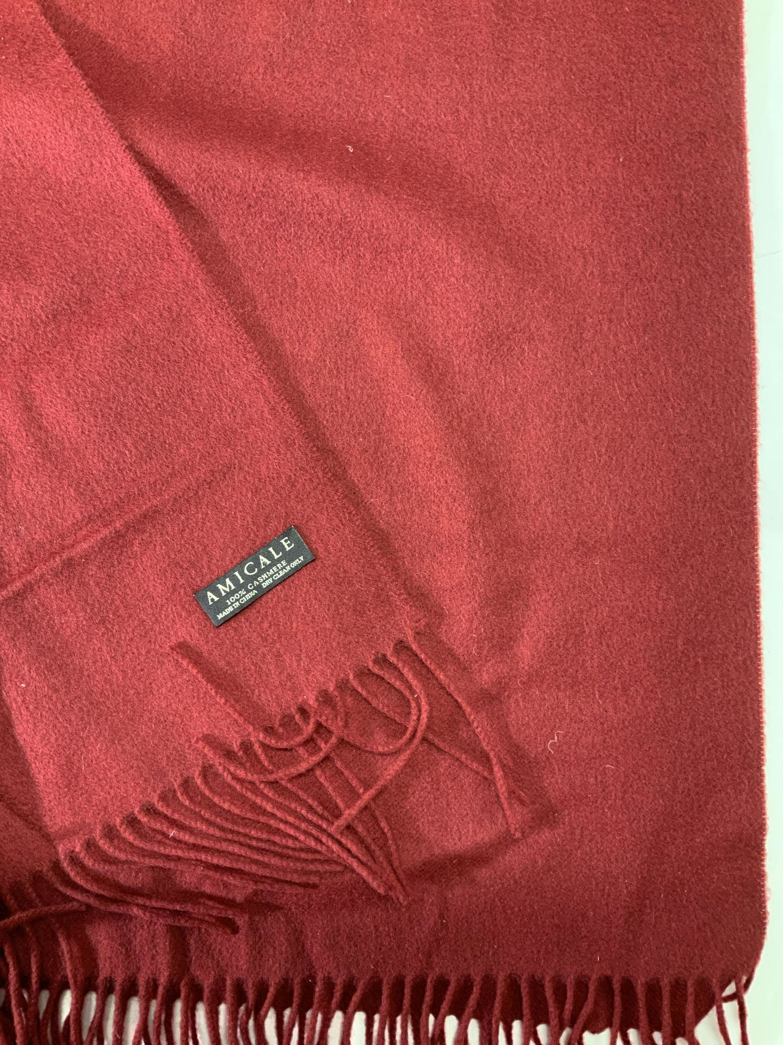 AMICALE CASHMERE SHAWL W TASSELS (1 of 5)