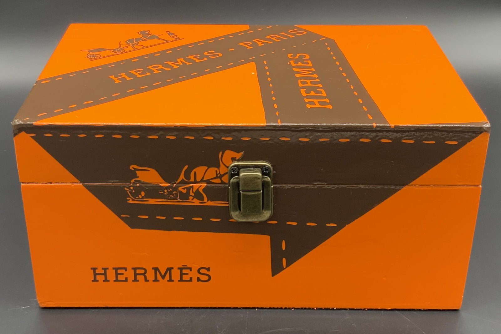 HERMES Paris Horse Motif Keepsake Box (1 of 15)