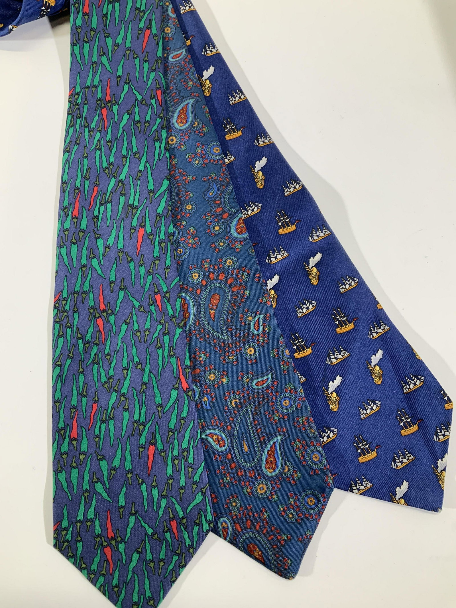 Lot3 Mens Designer Silk Novelty Shirt Ties, ITALY (1 of 6)