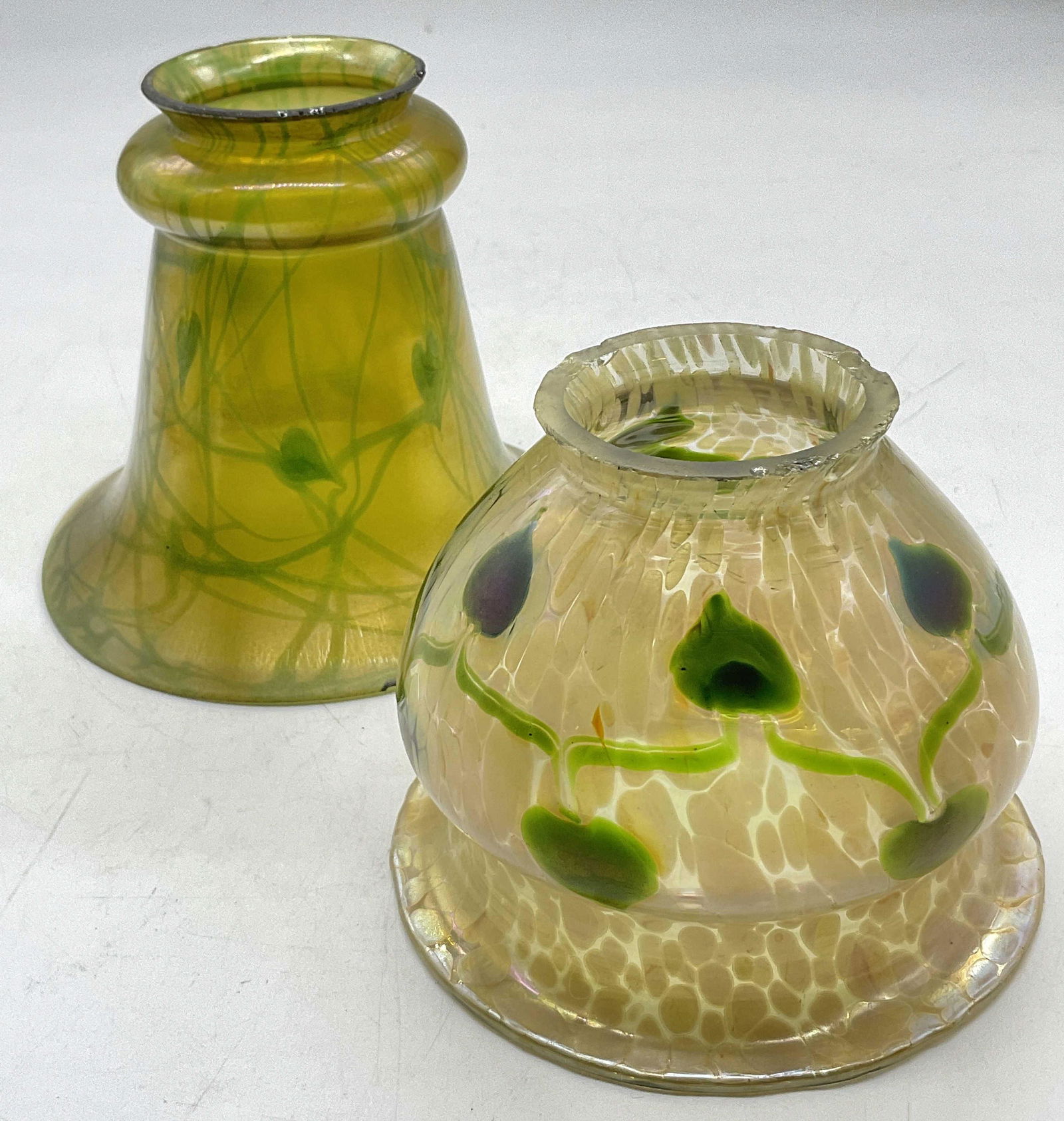 Lot 2 Art Glass Lamp Shades, Green (1 of 5)