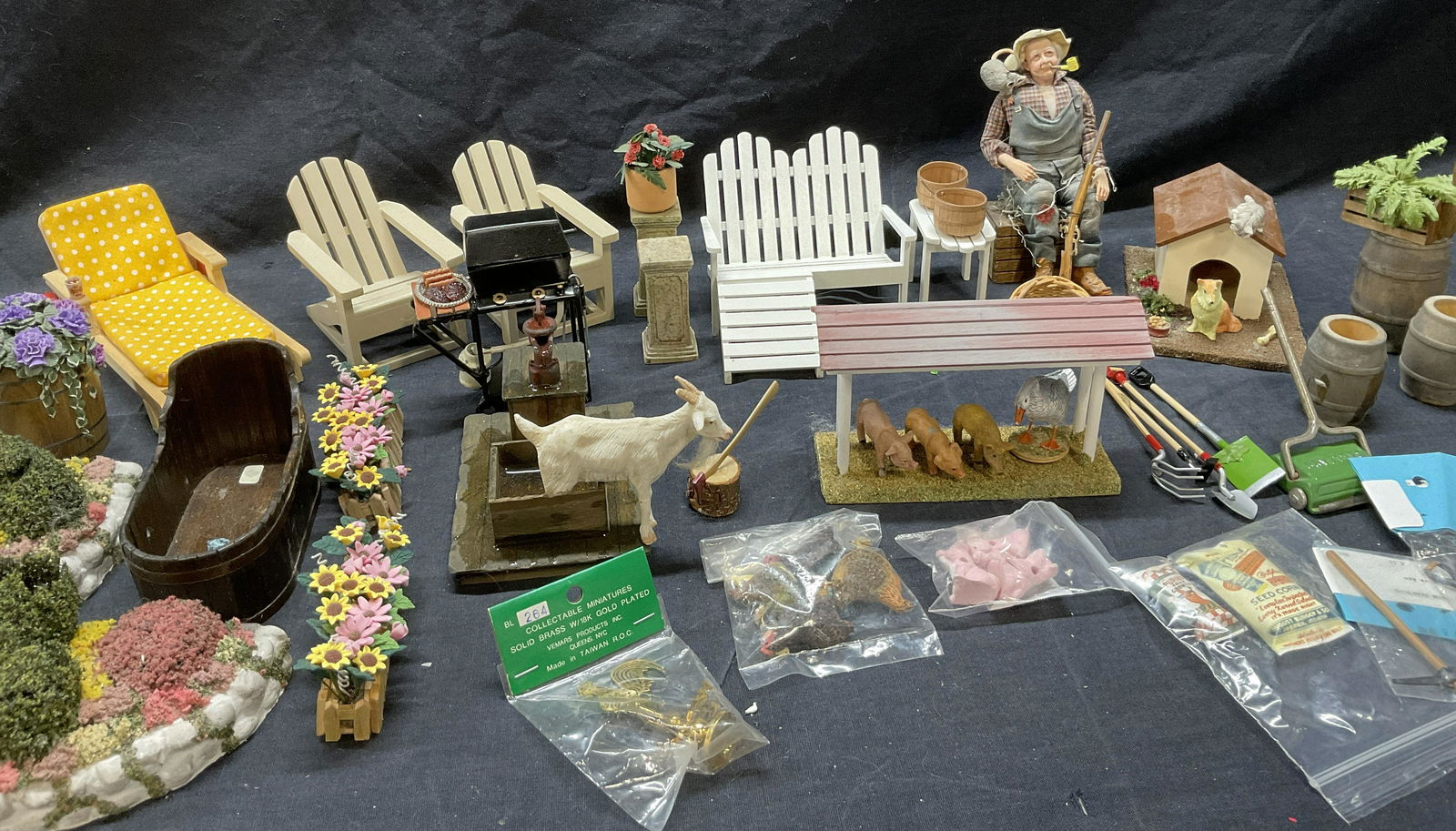Mini Doll House Farm Accessories (1 of 7)