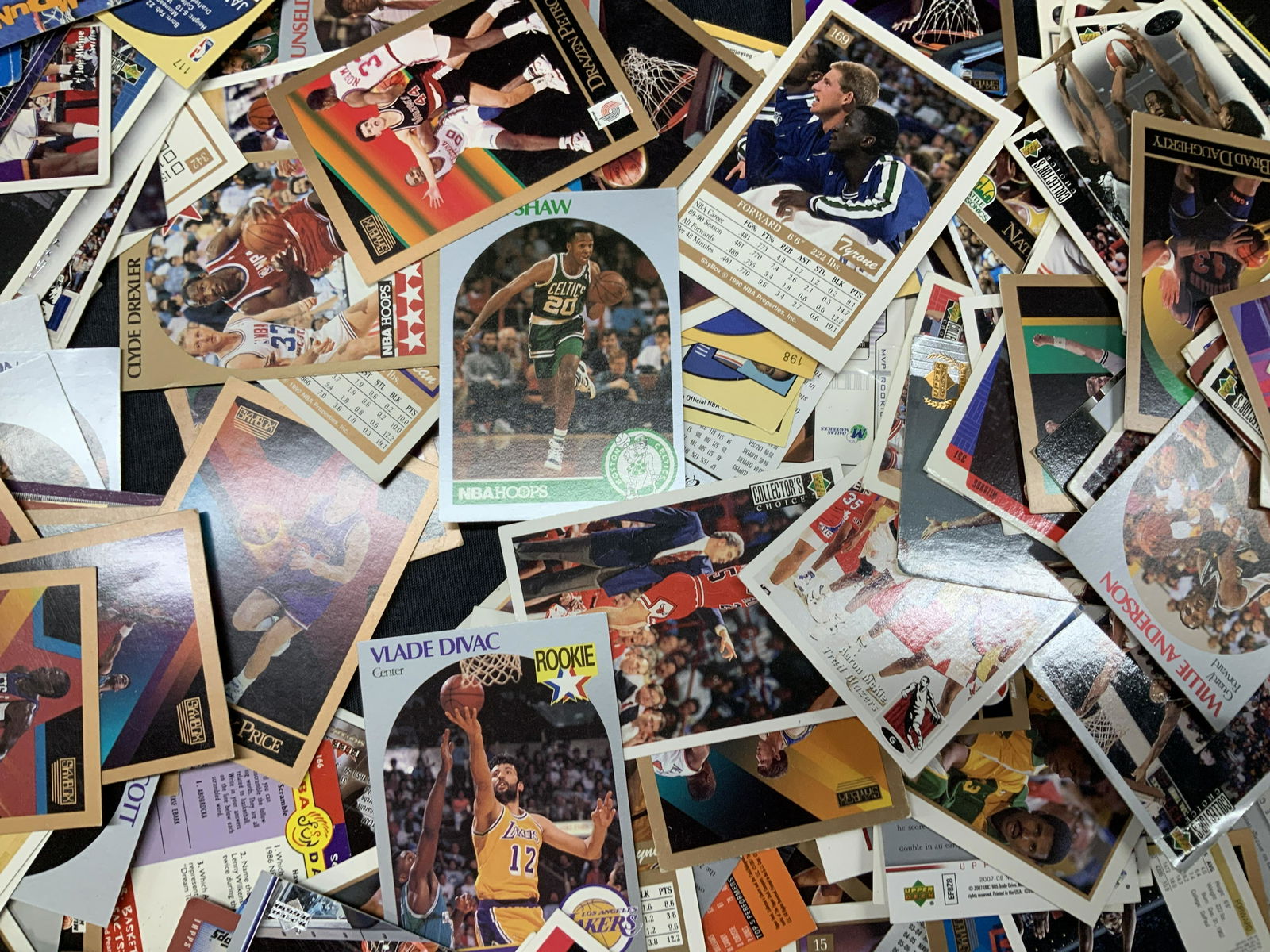 Collectible Lot Basketball Trading Cards (1 of 7)