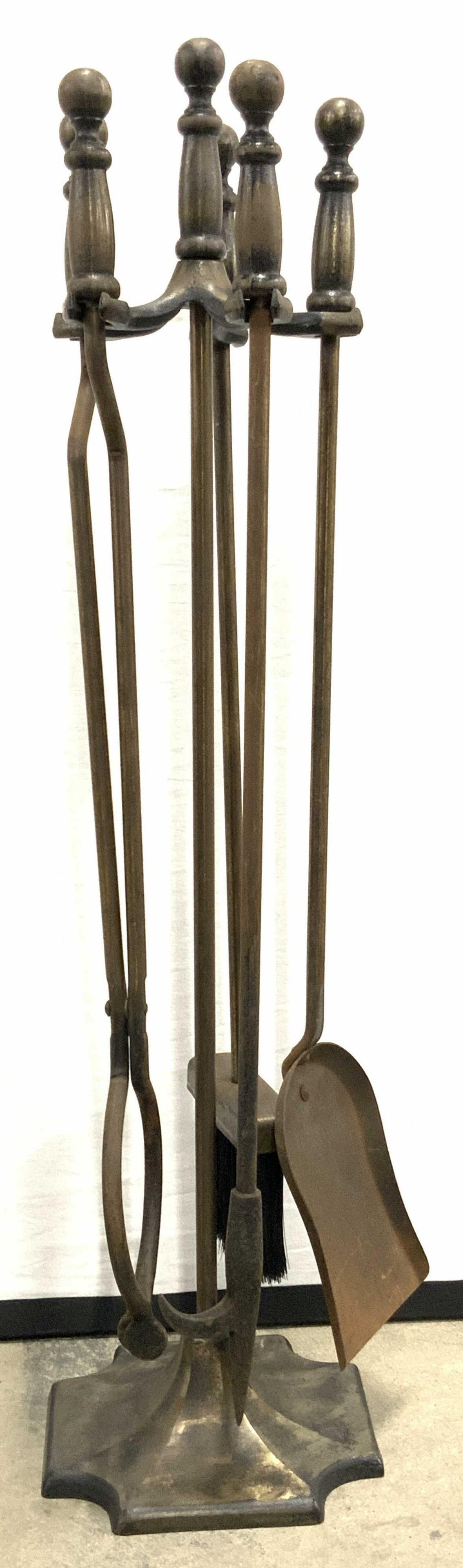 Vintage Iron Fireplace Tool Set W Stand (1 of 14)