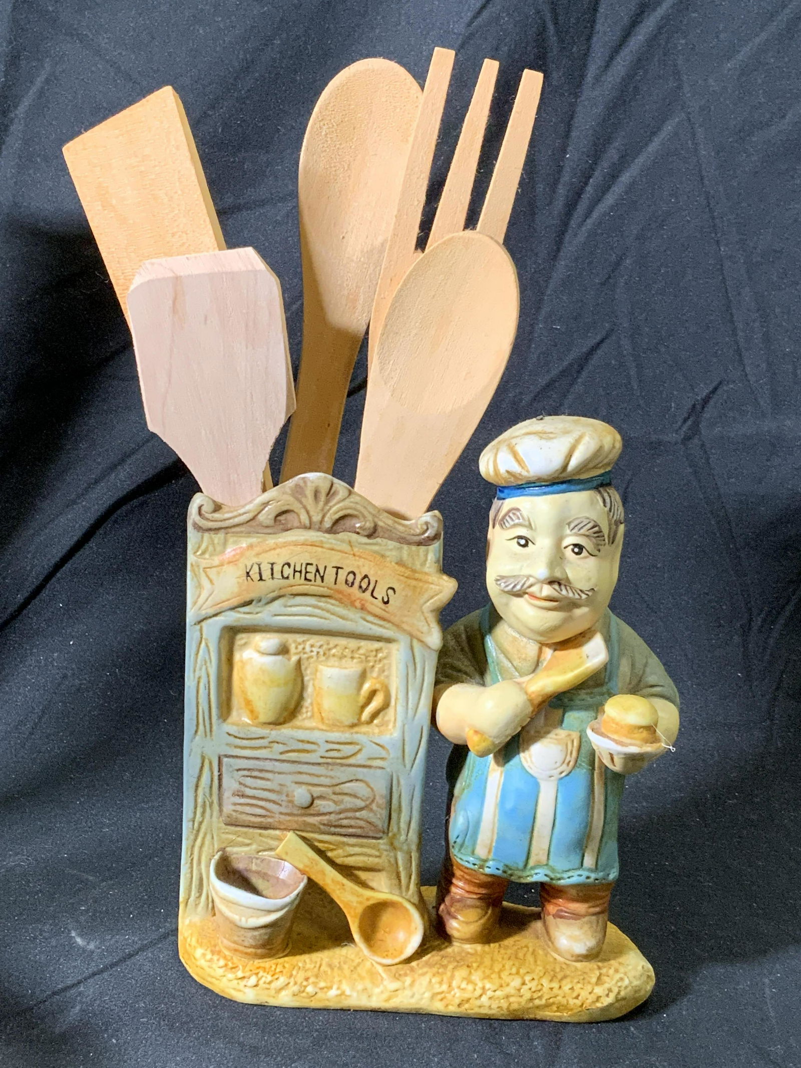 Vintage Kitchen Tools Utensils & Holder (1 of 5)