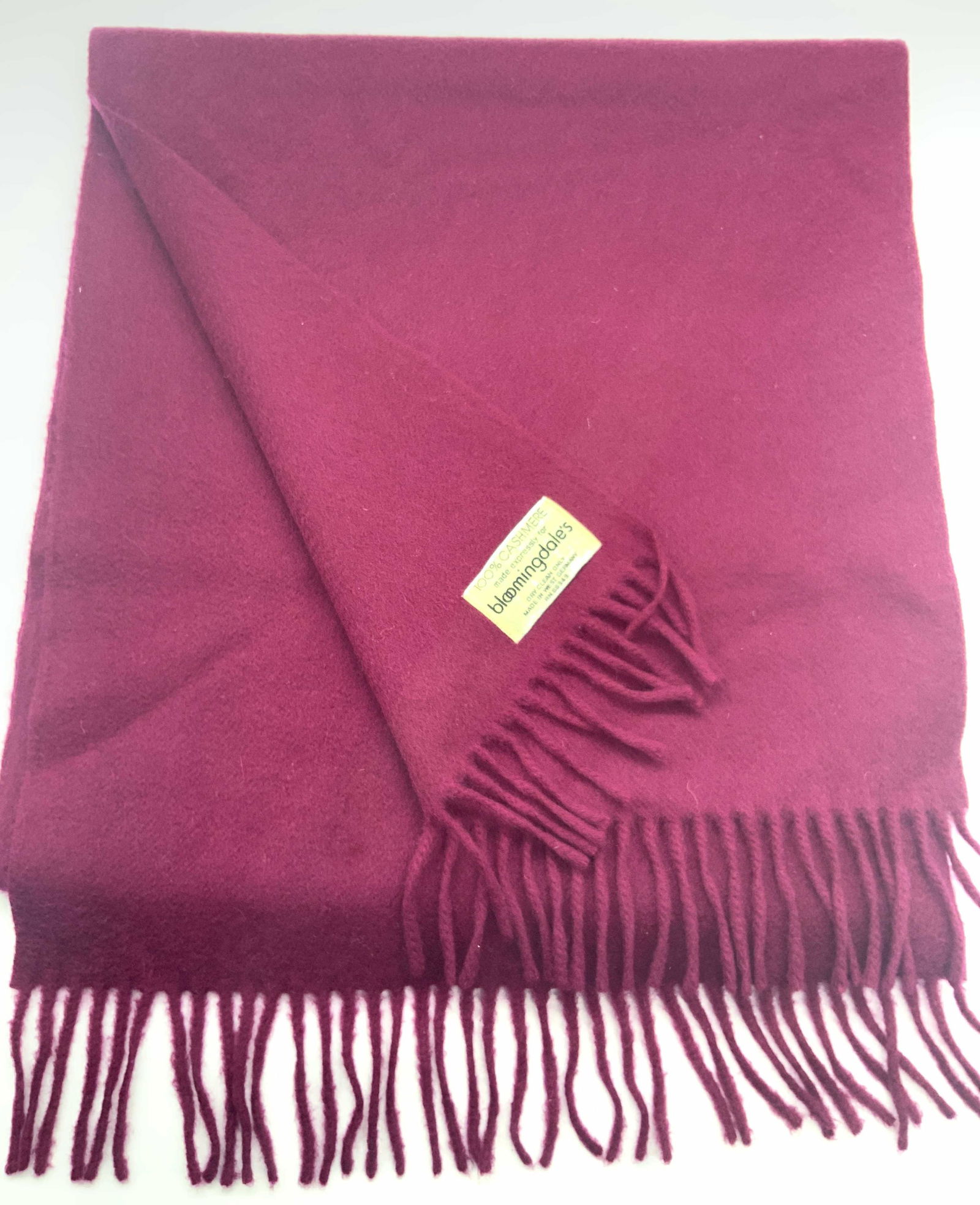 Bloomingdales 100 Cashmere Fringe Scarf