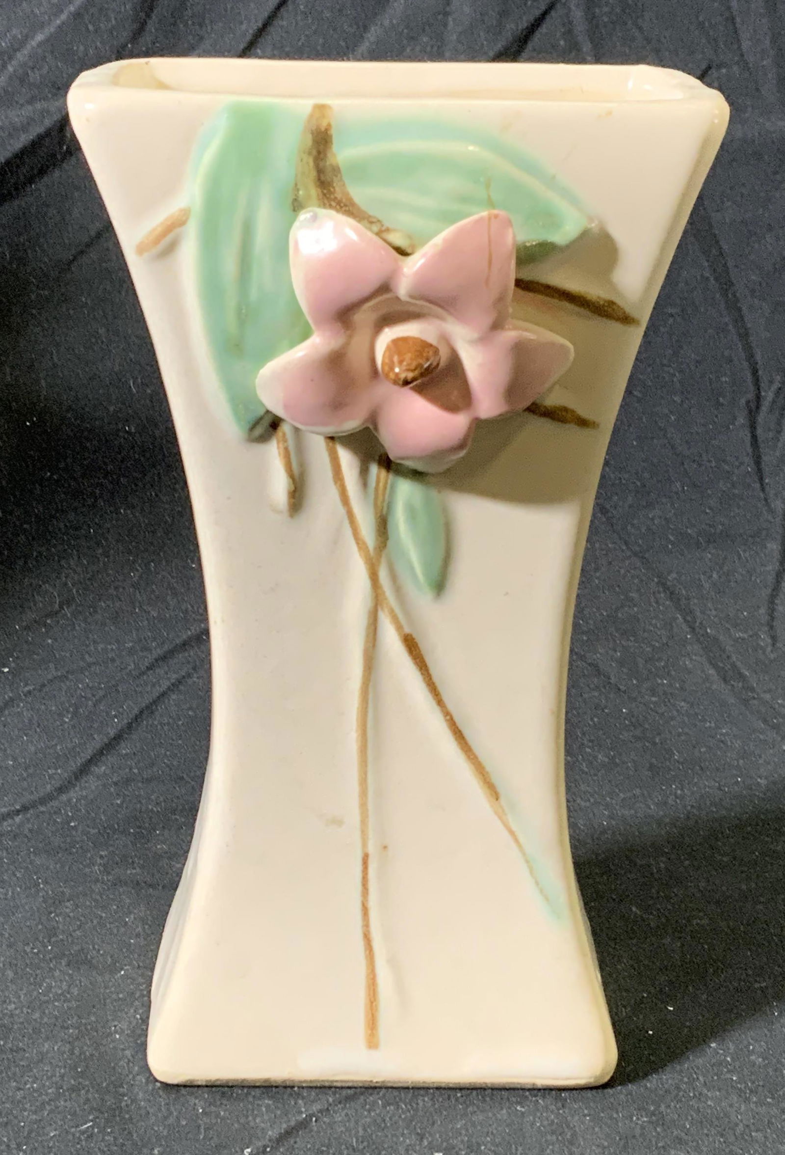 Vintage MCCOY Art Pottery Blossomtime Vase (1 of 6)