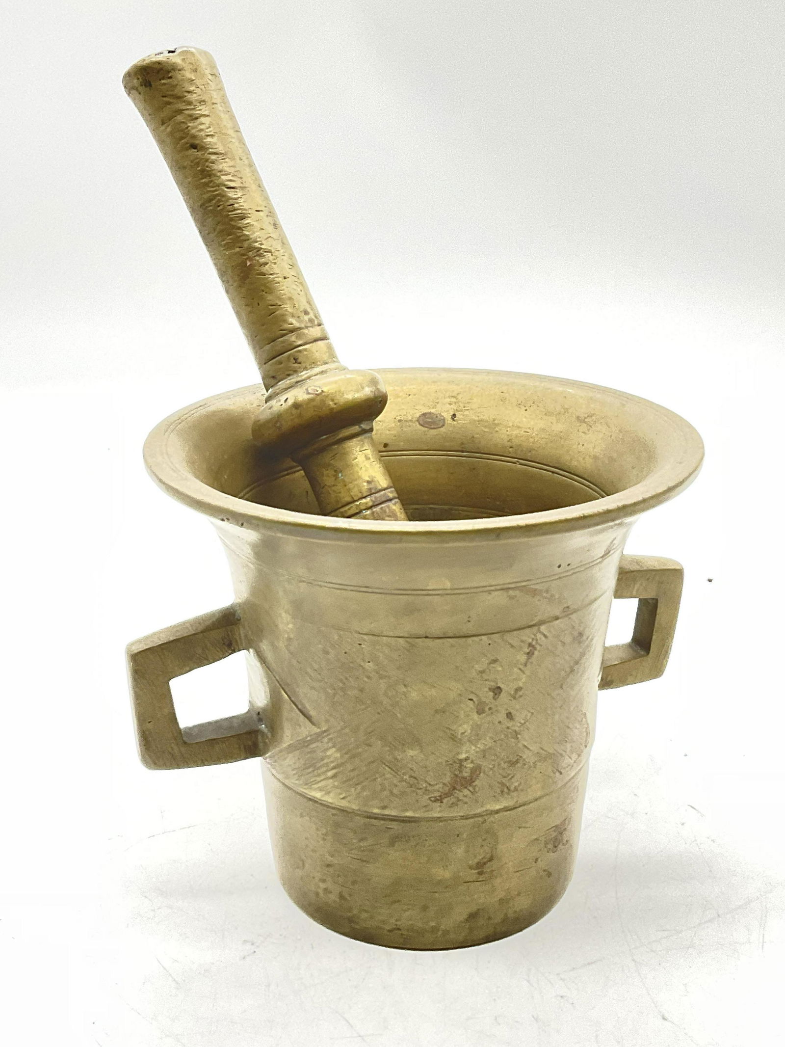 Brass Mortar & Pestle W Handles (1 of 4)