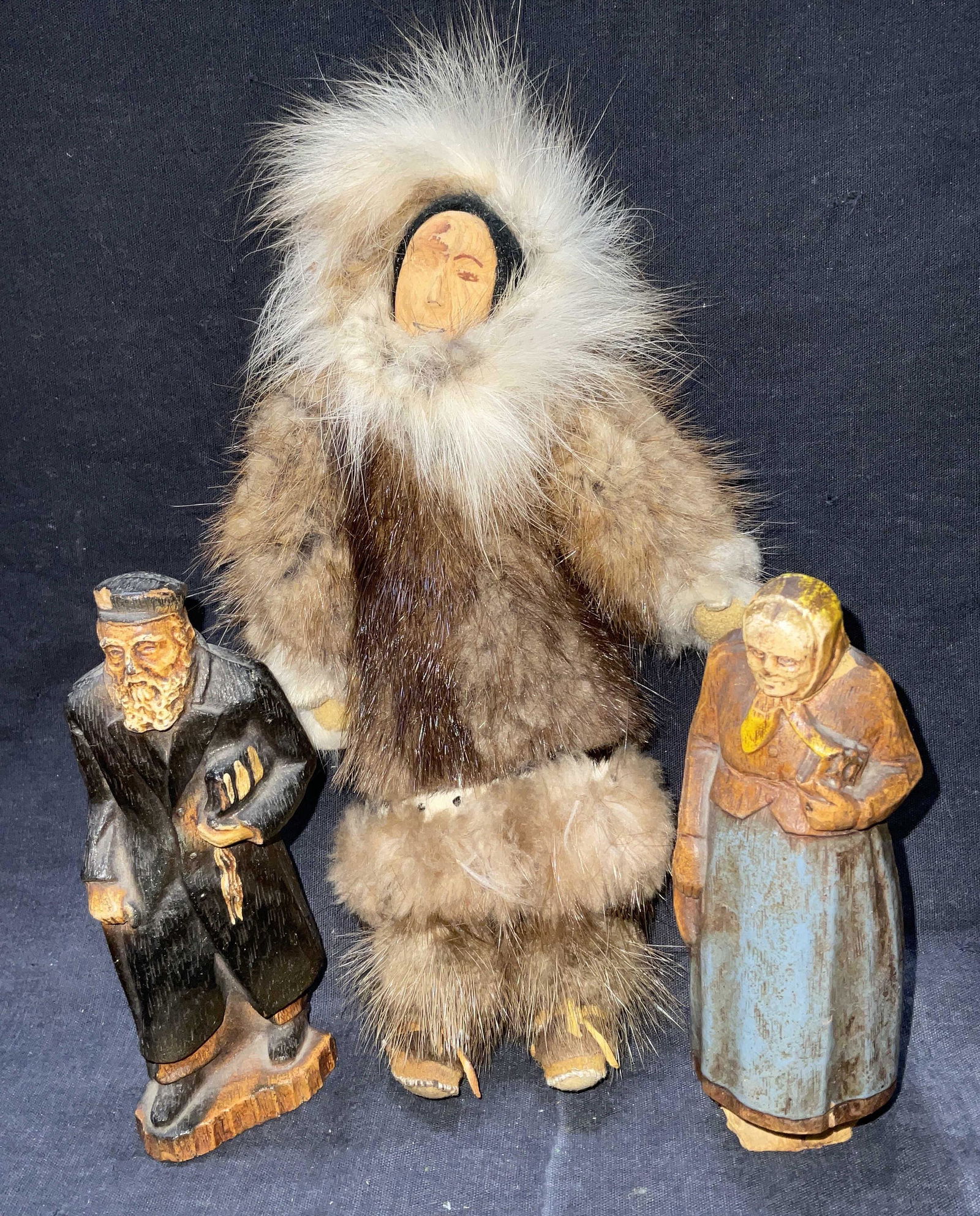 Lot 3 VNTG Figurines, Judaic & Wood Carved (1 of 6)