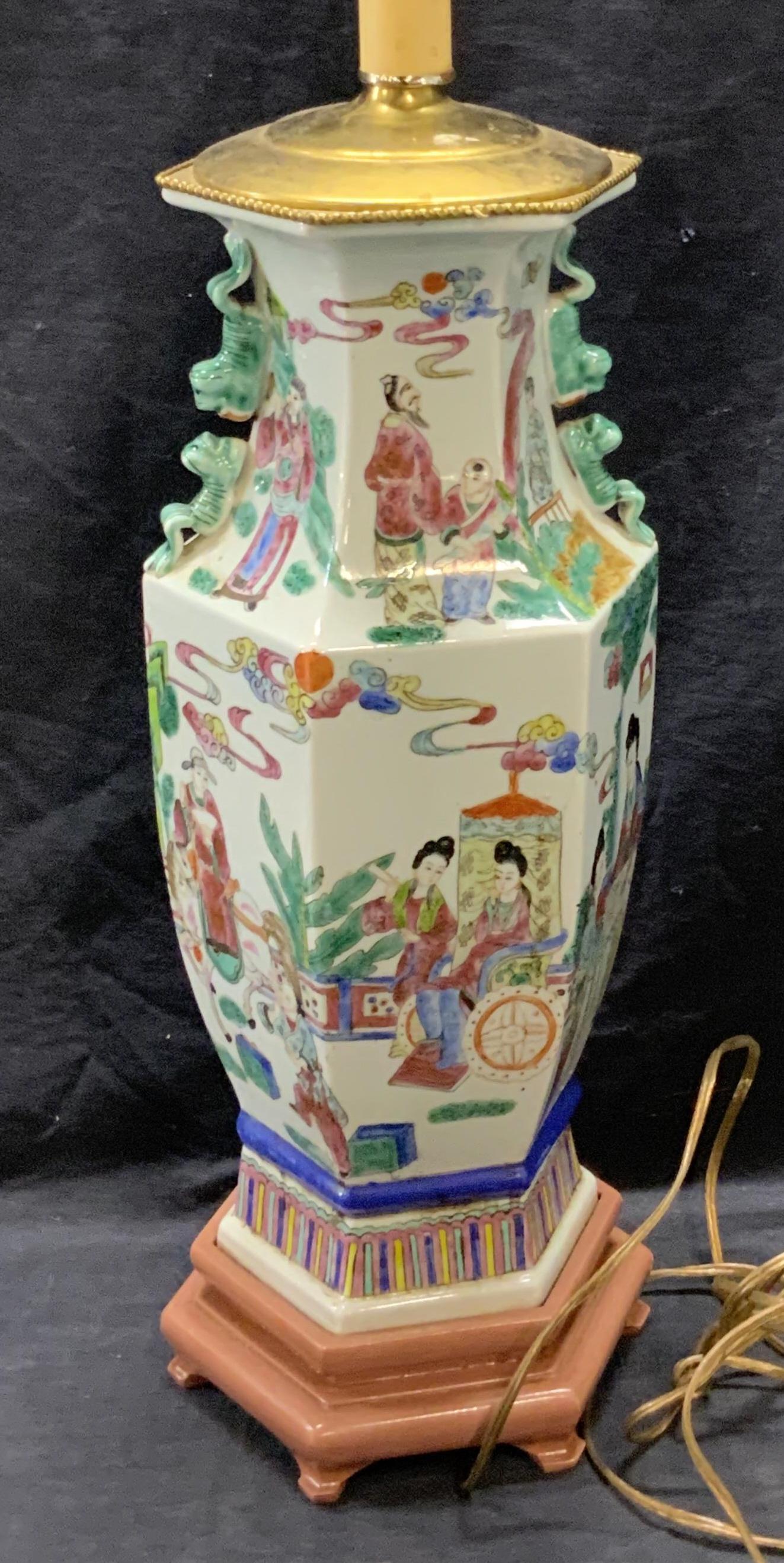 Vintage Hand Painted Asian Porcelain Table Lamp (1 of 17)