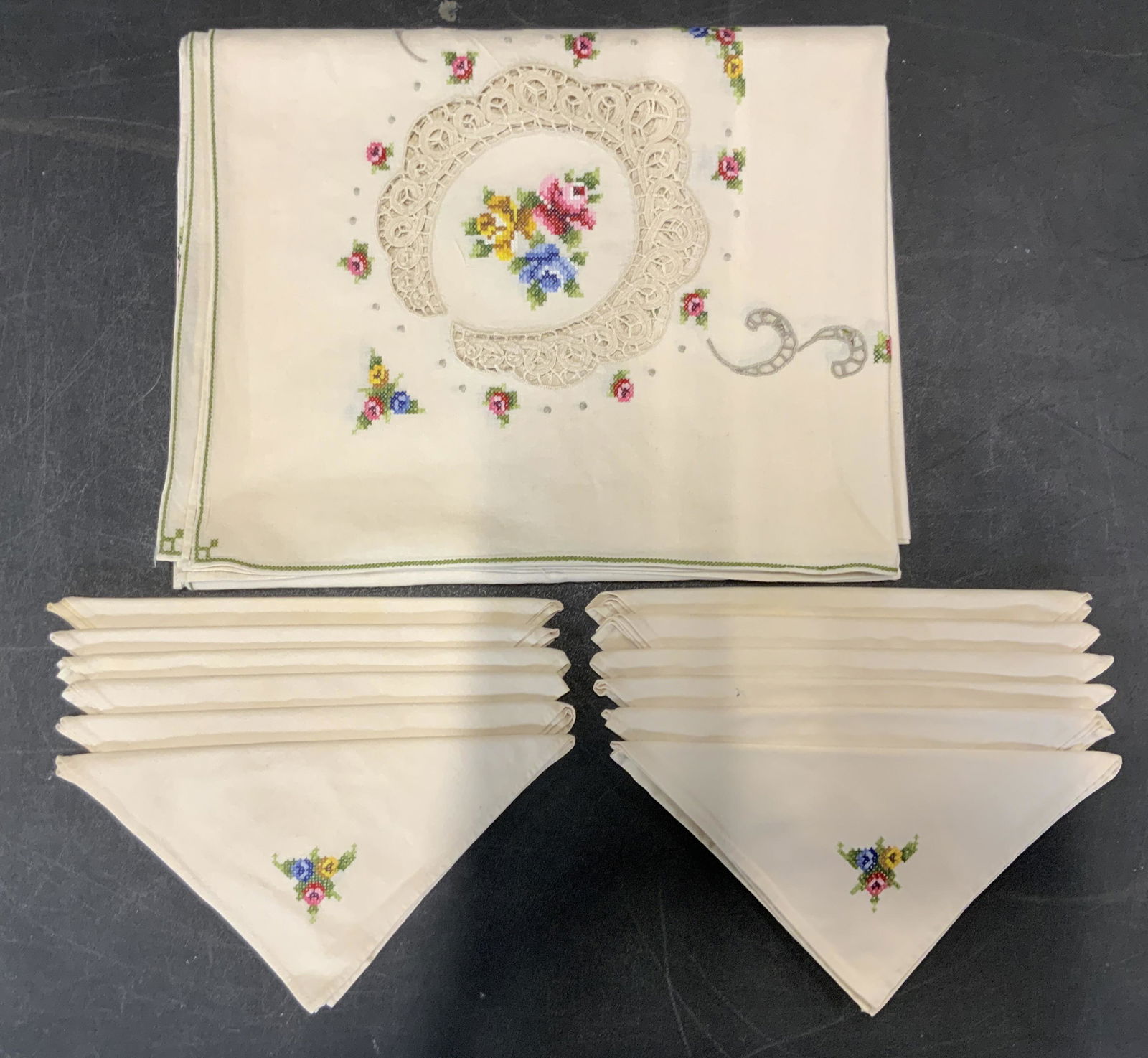 Set 13 Cross Stitch Floral Table Linens (1 of 7)