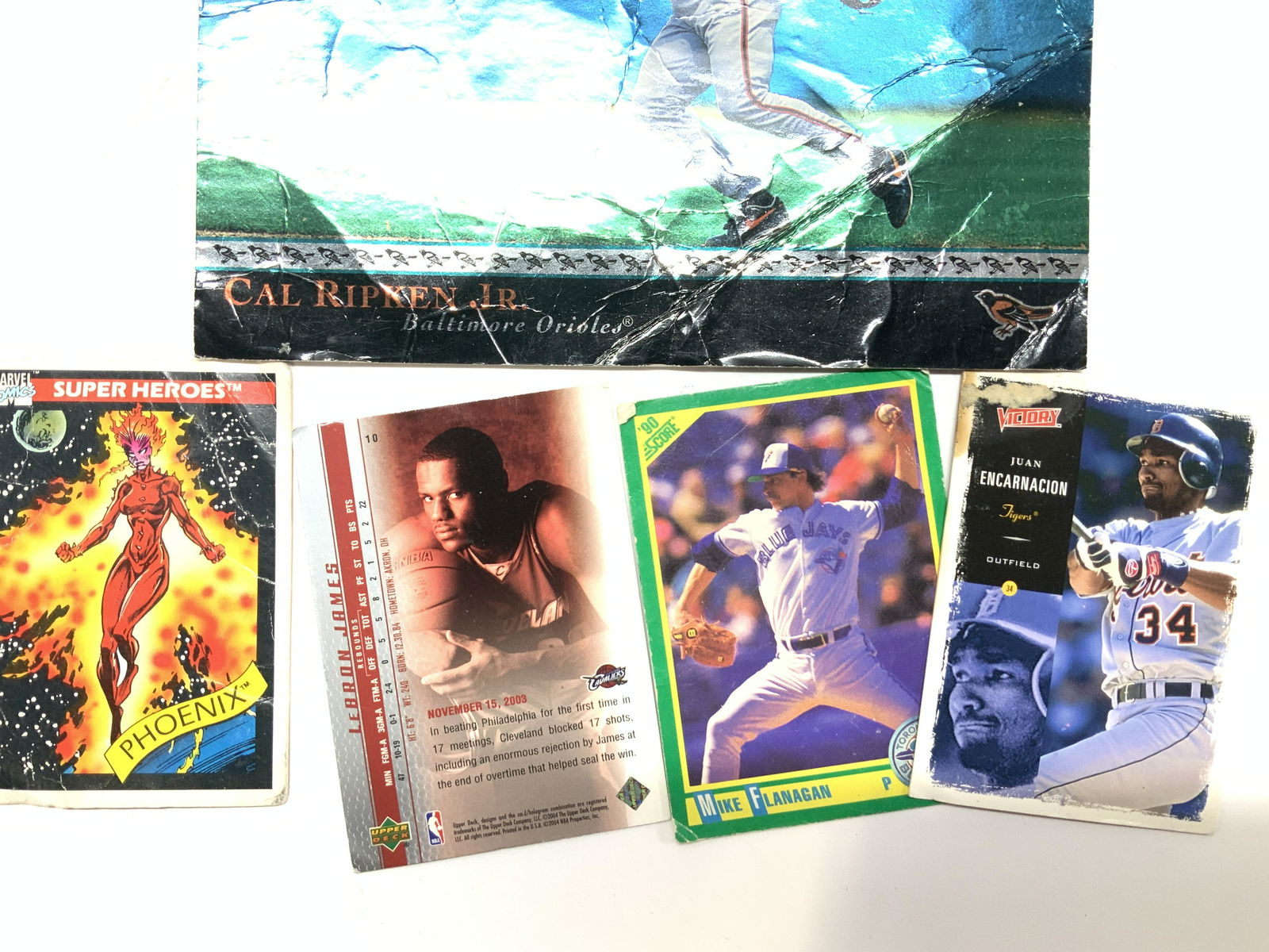 Lot 5 Trading Sports Cards, Lebron James, More (1 of 5)