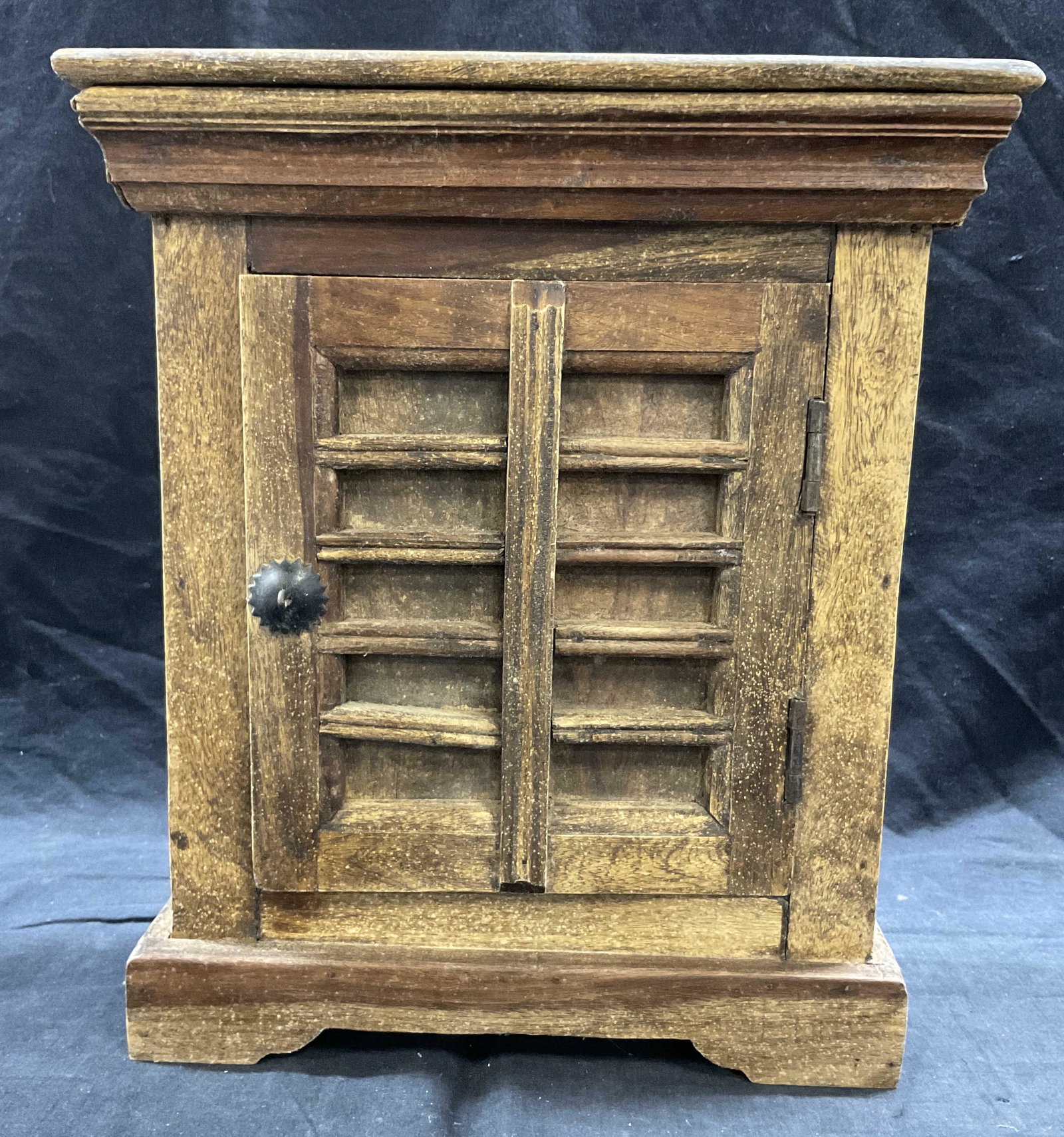 Wooden Jewelry Box (1 of 7)