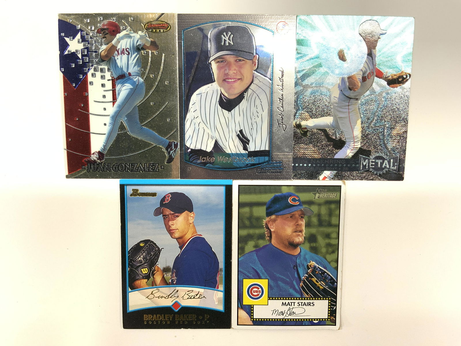 Lot 5 Major League Baseball Trading Cards (1 of 7)