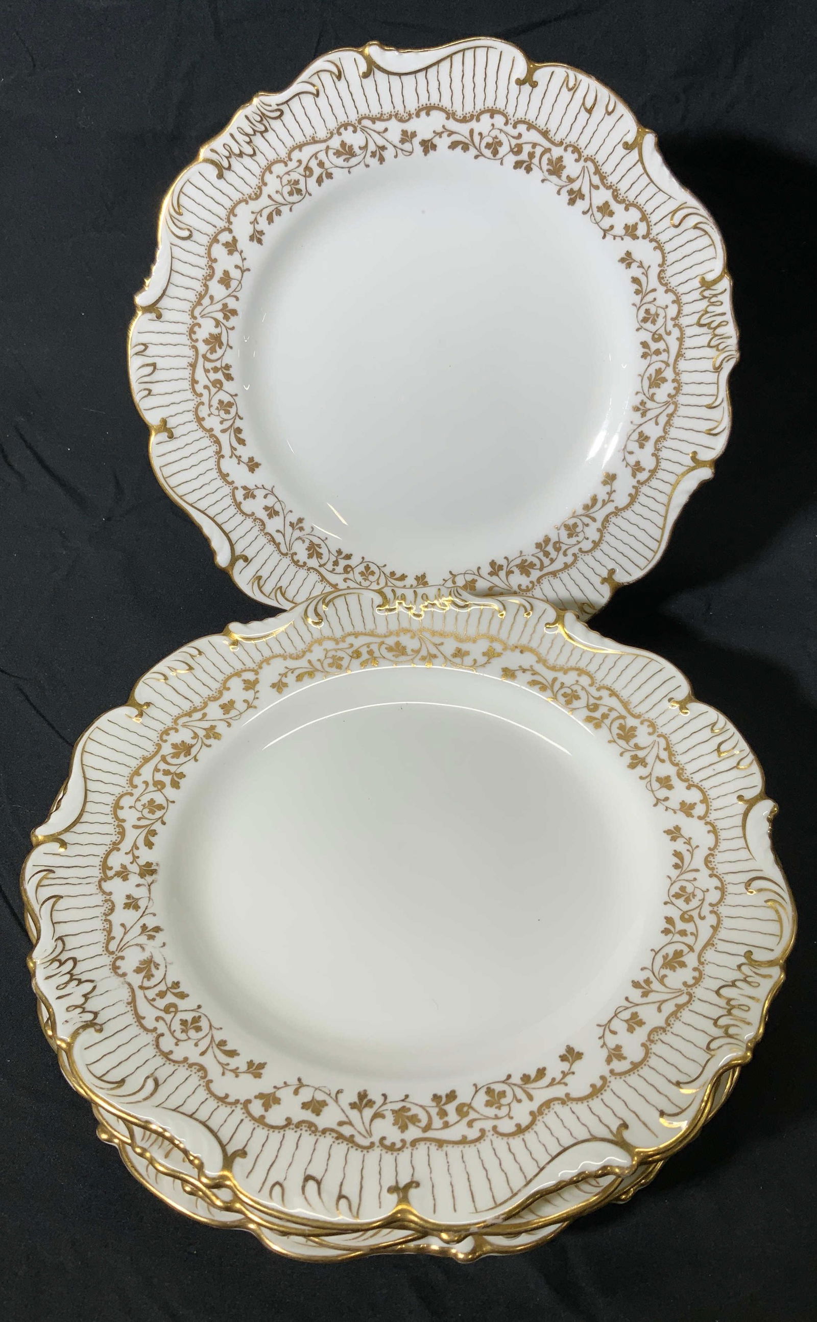 Lot 5 GILMAN COLLAMORE Gilded Porcelain Plates (1 of 6)