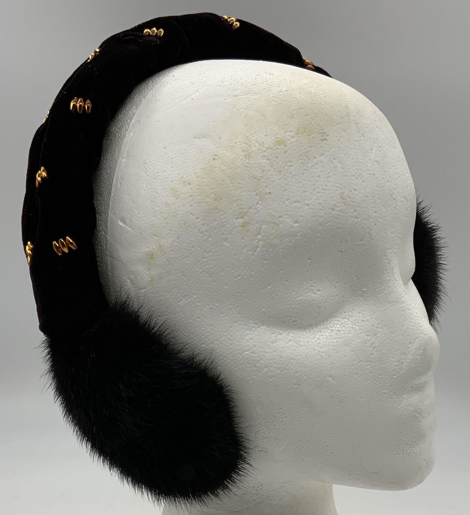 MITCHIES MATCHINGS Velvet & Mink Fur Earmuffs: MITCHIES MATCHINGS deep purple velvet and dark brown mink fur earmuffs. Designer label to interior earmuff. One size fits most. Ears measures approx. 3.5 inches diameter. Gently used. MITCHIES MATCHIN