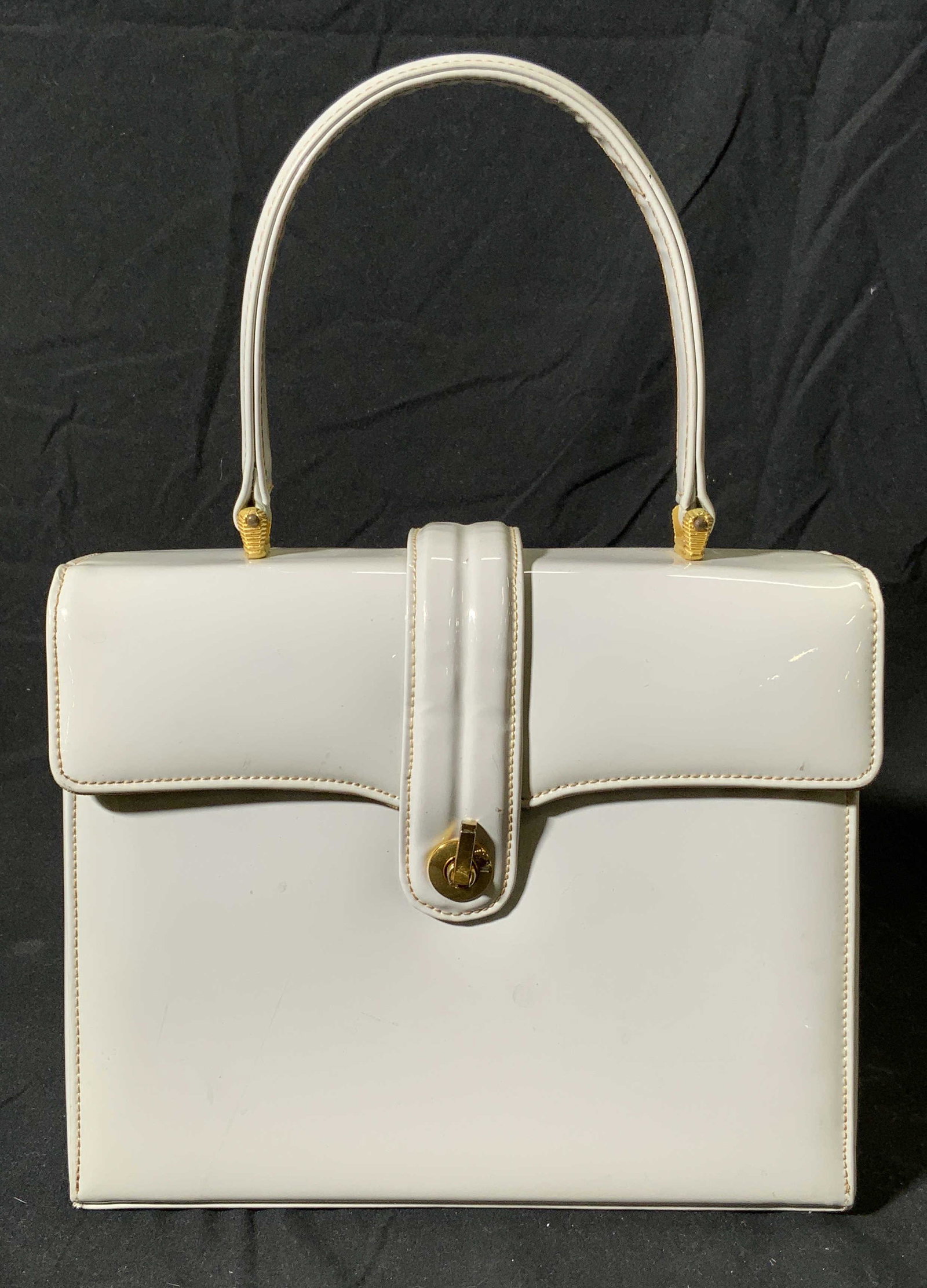 MANON Vintage Grey Patent Leather Handbag (1 of 7)