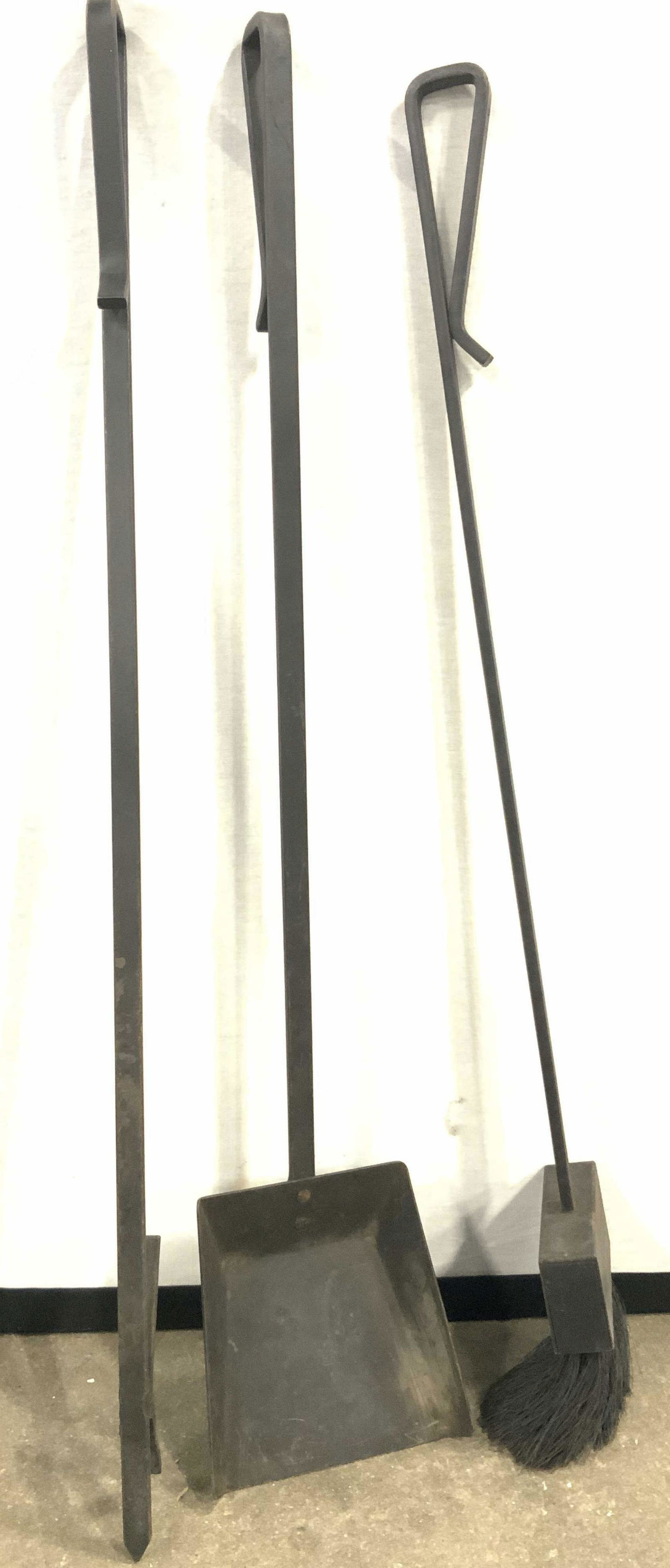 3 Iron Fire Place Tools, Poker, Shovel, Broom (1 of 6)