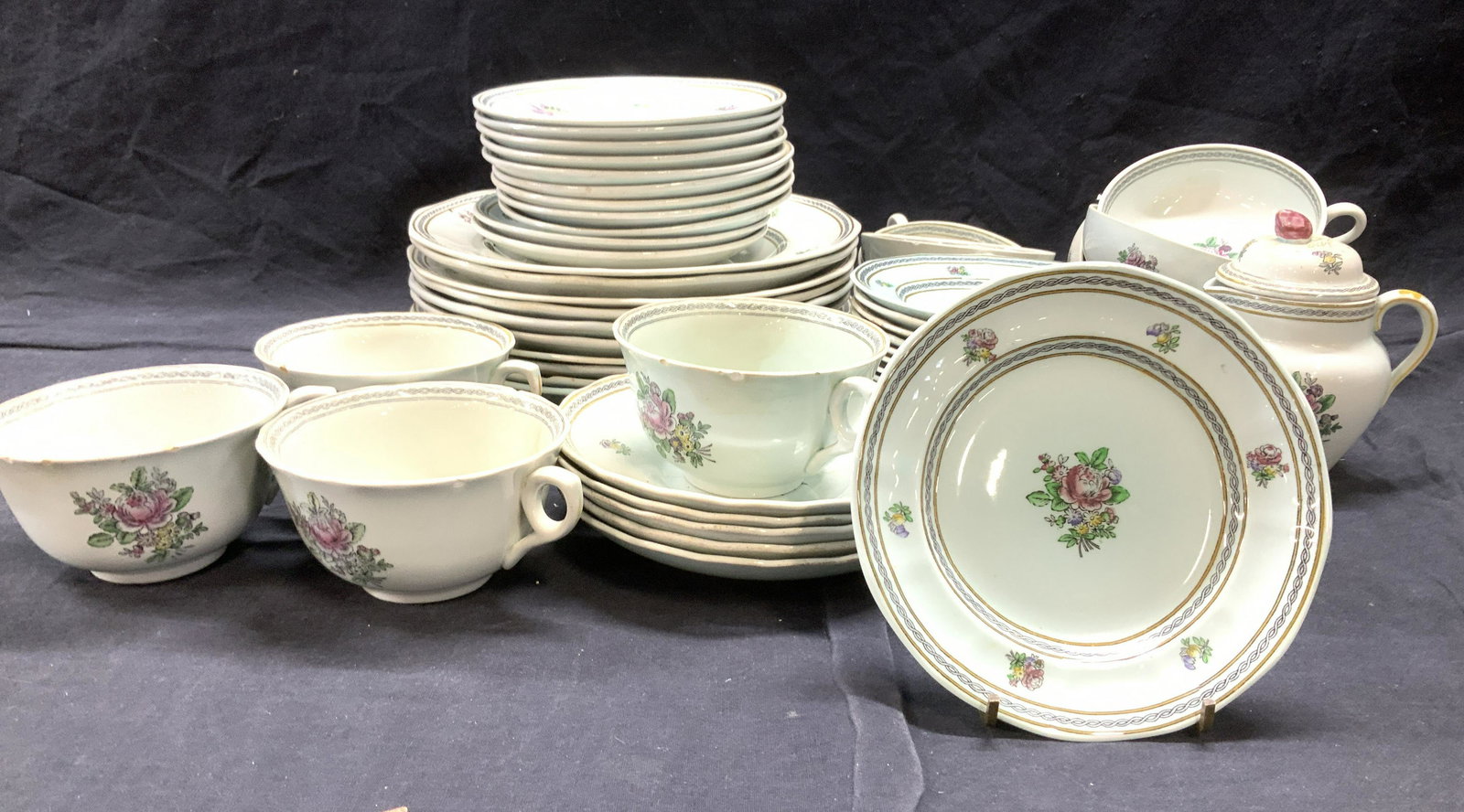 ADAMS Calyx Ware Ironstone Dinnerware Set 54 (1 of 8)