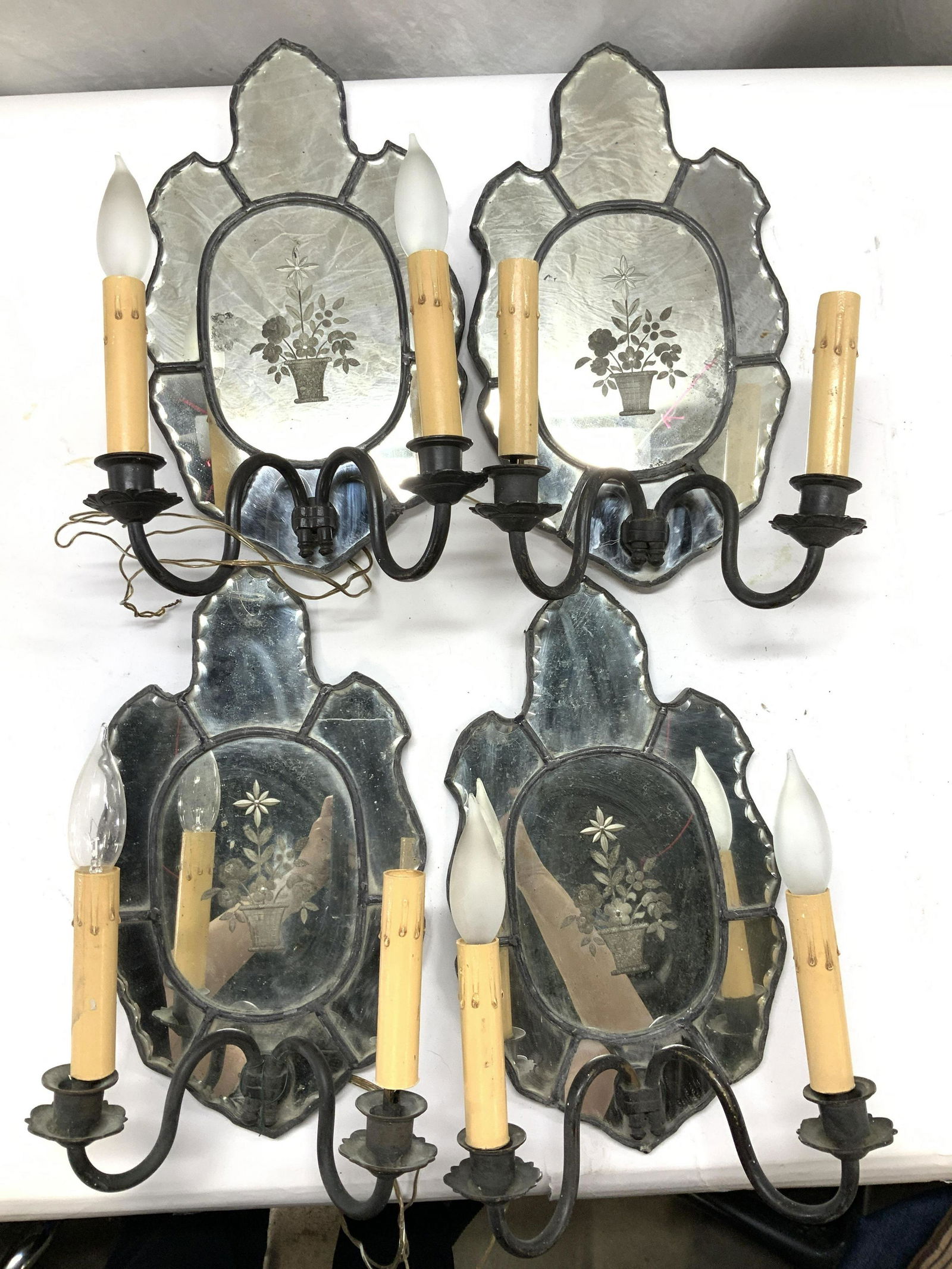 Set 4 Vintage Mirror Panel Light Sconces (1 of 9)