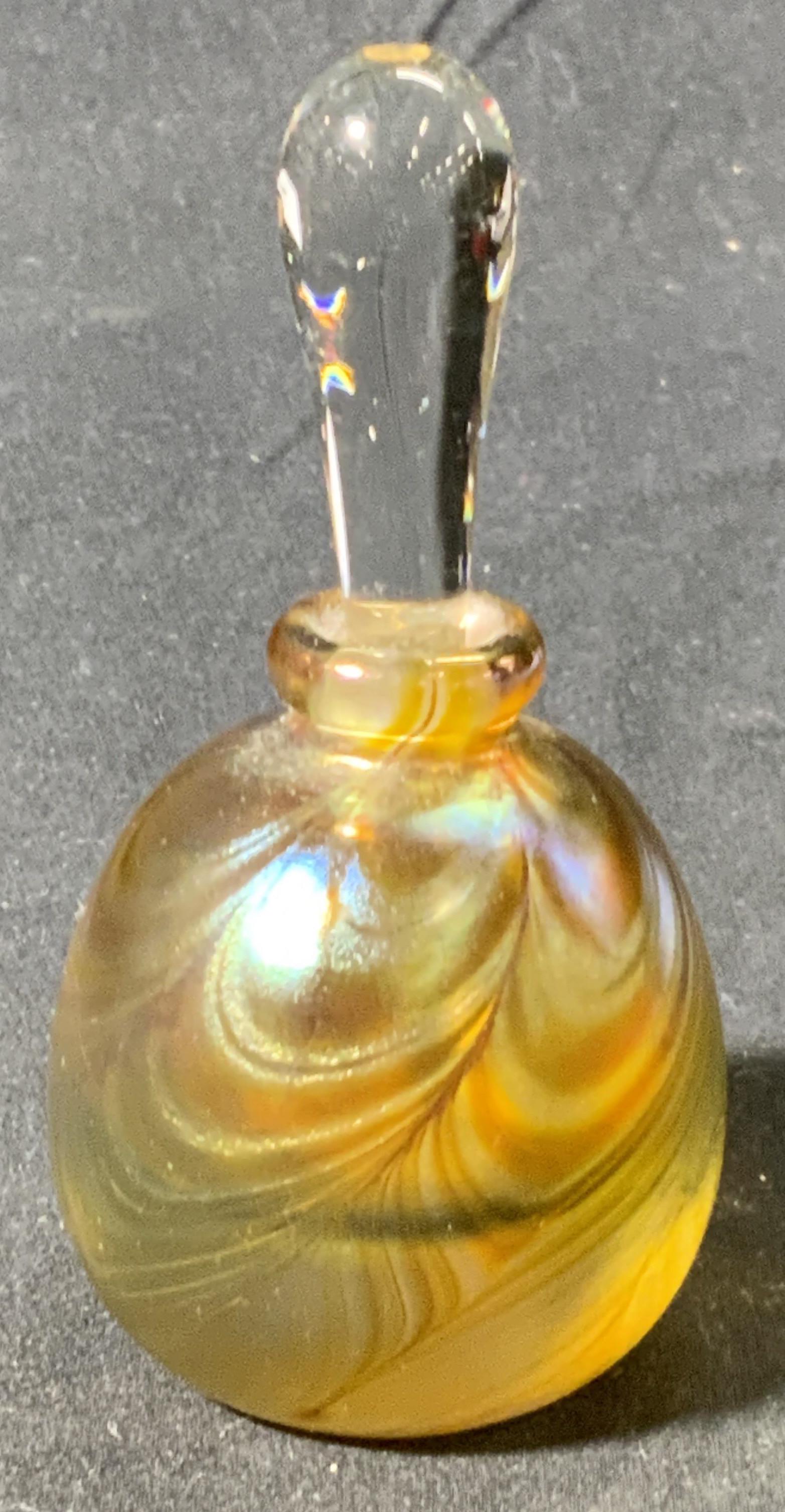 JIM BUSH Signed Vintage Gold Art Glass Bottle (1 of 6)