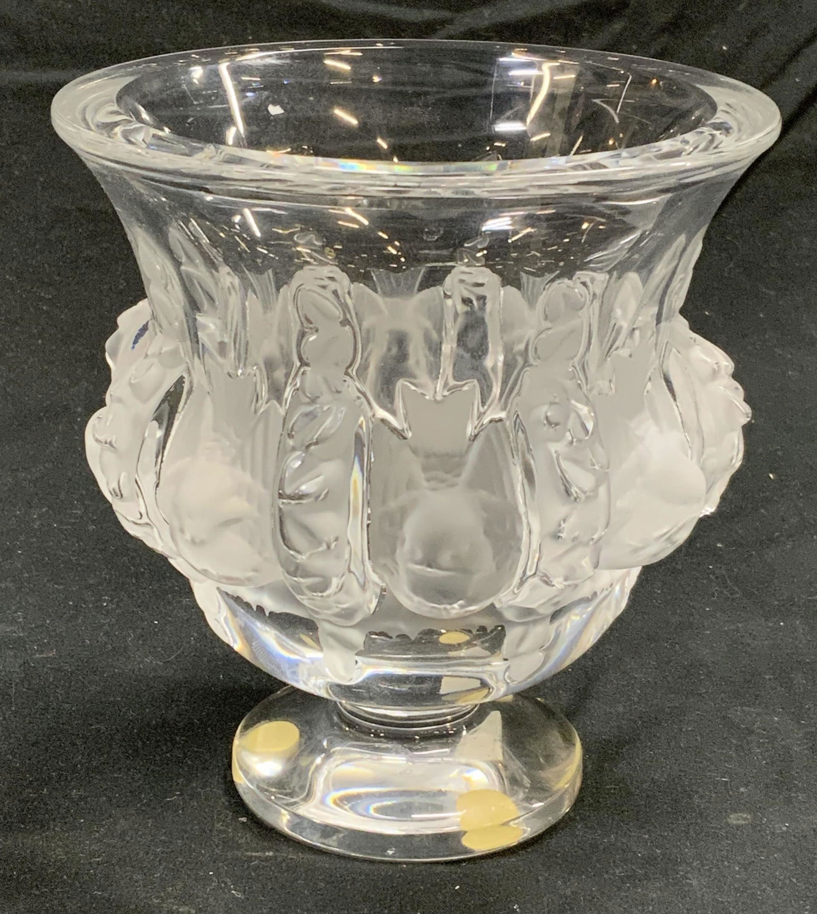 LALIQUE Crystal Footed Vessel w Bird Motif (1 of 6)