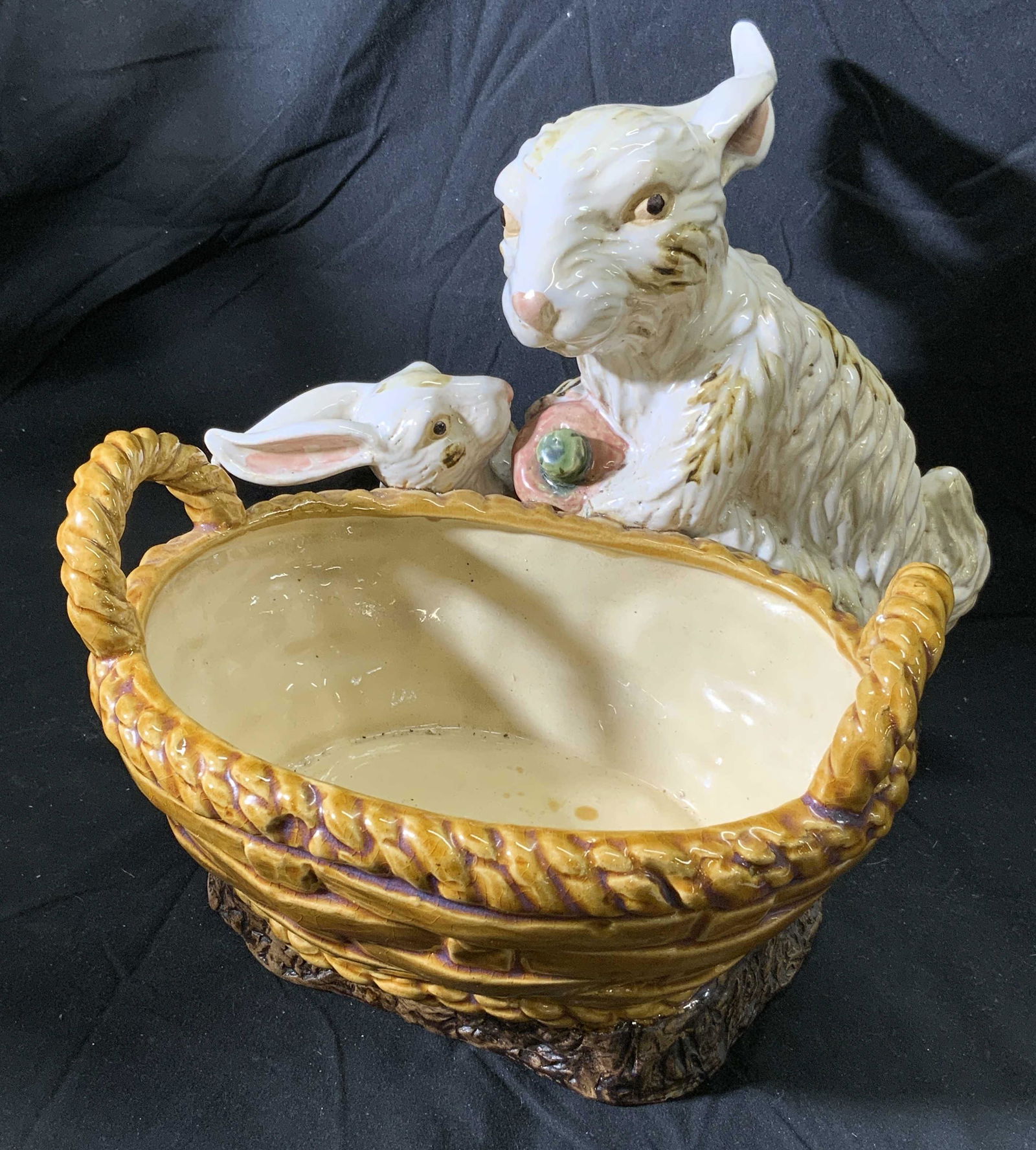Vintage Ceramic Rabbit & Basket Centerpiece (1 of 6)