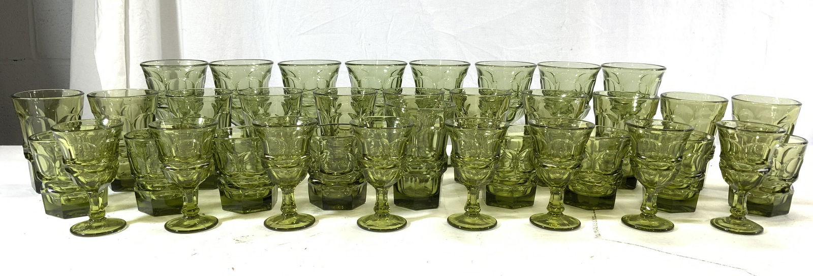 Lot 35 Green Art Glass Vessels (1 of 7)