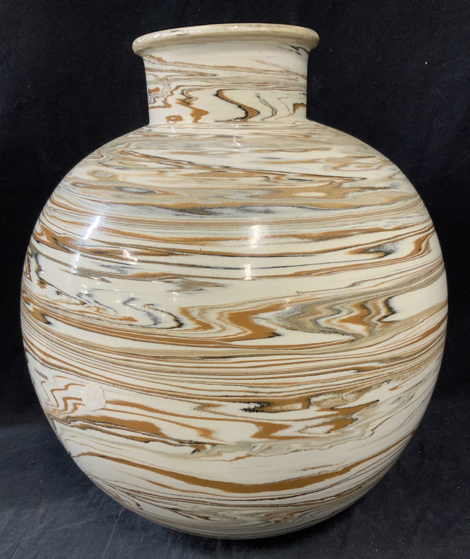 MC Pulled Ceramic Centerpiece Orb Vase (1 of 6)