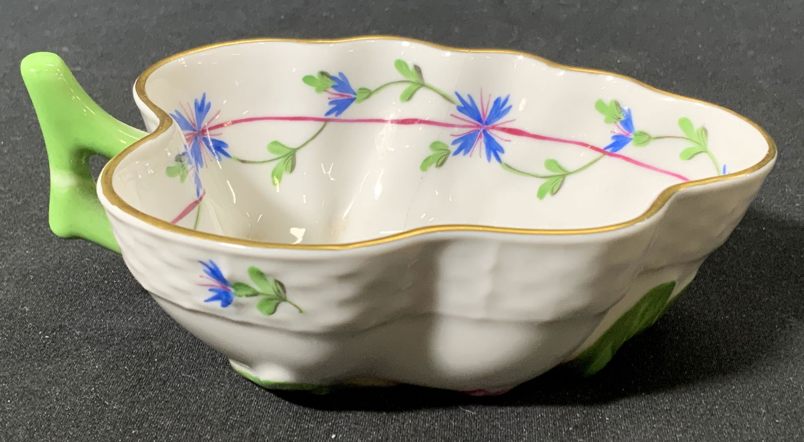 HEREND Blue Garland Porcelain Leaf Bowl (1 of 6)