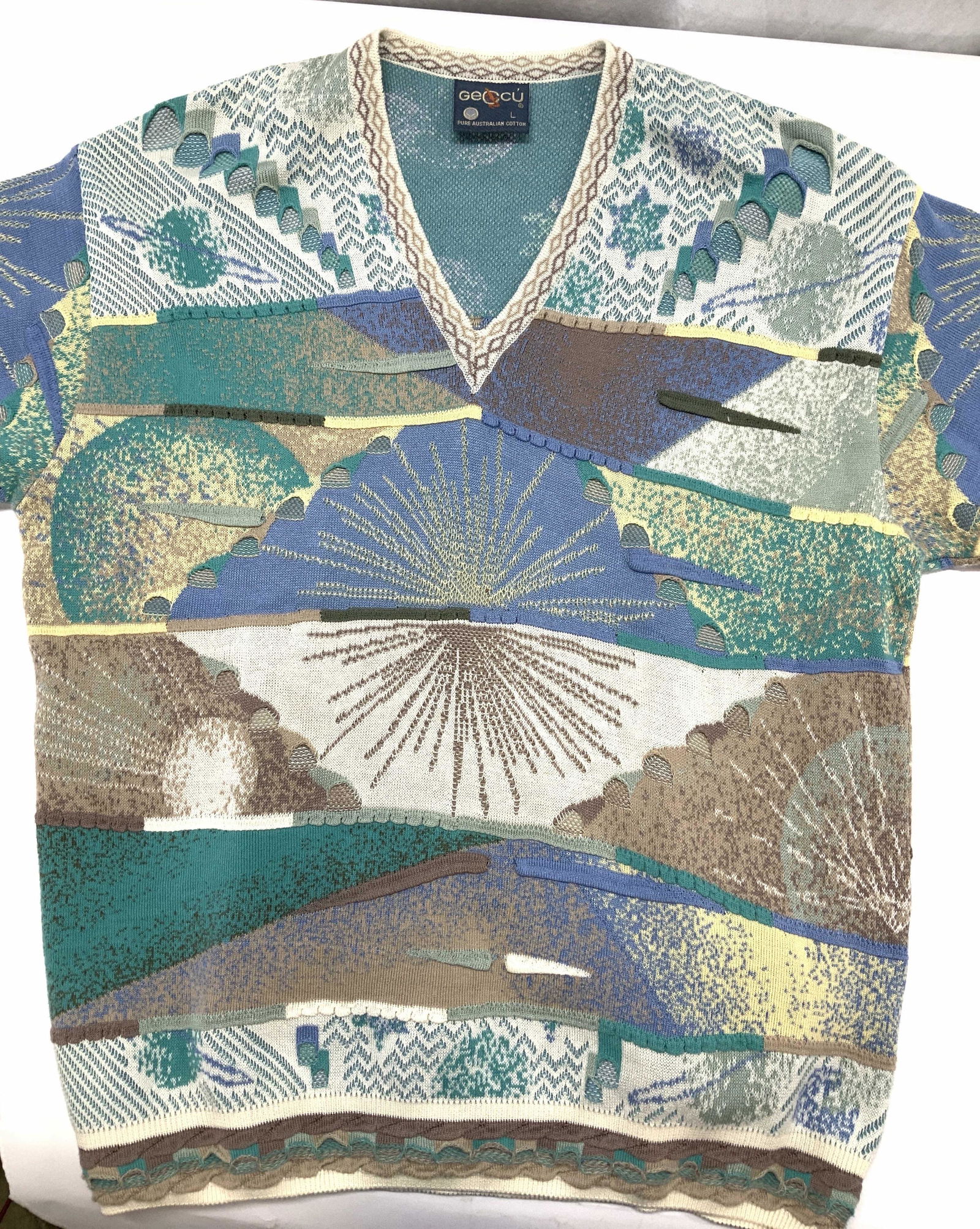 GECCU AUSTRALIAN COTTON SWEATER (1 of 4)