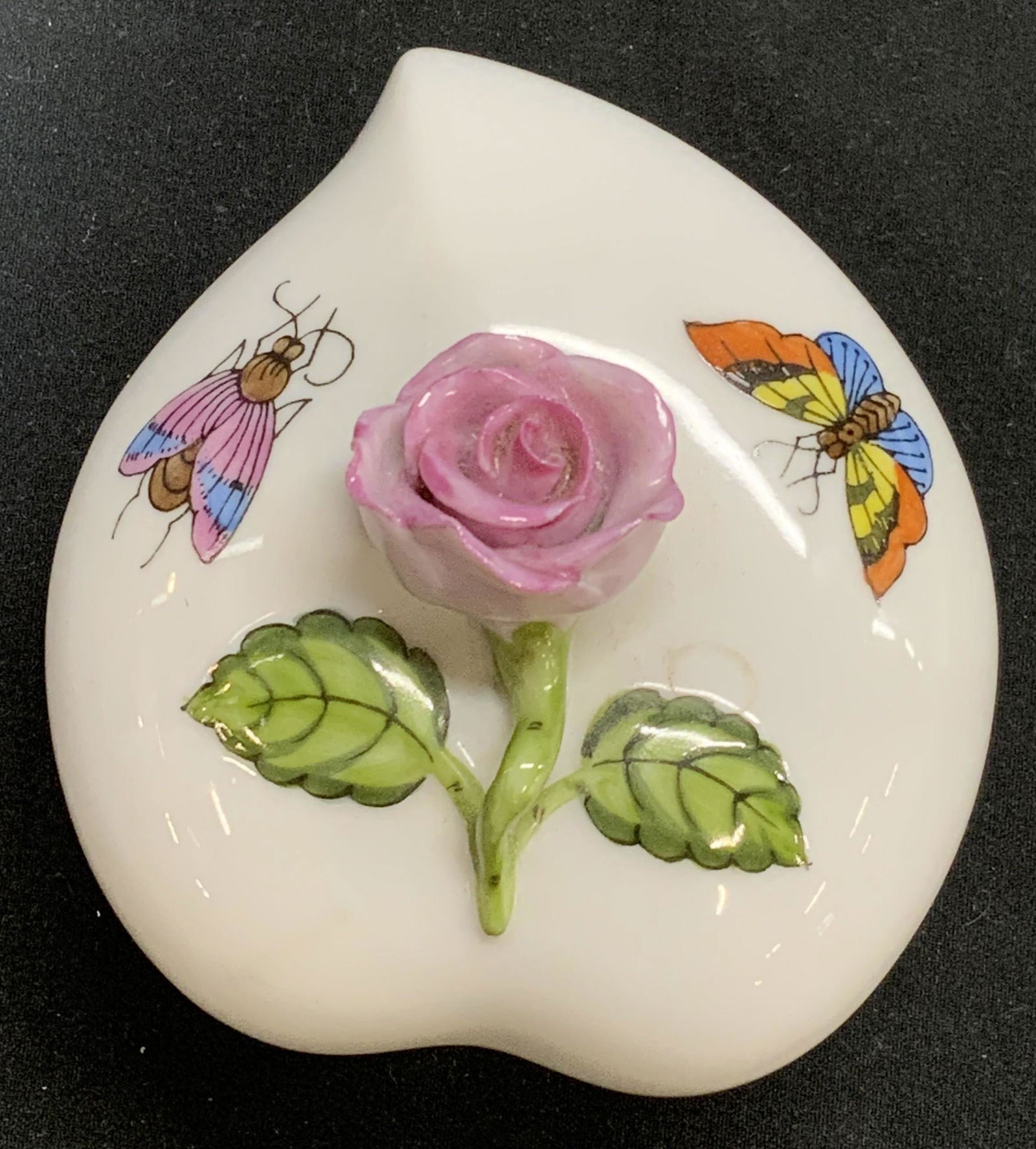 HEREND Rothschild Porcelain Trinket Box w Lid (1 of 7)