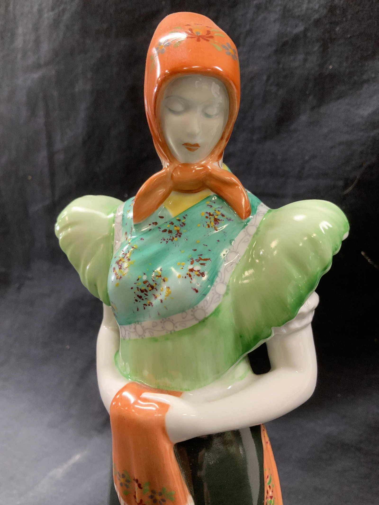 HOLLOHAZA Hungary Handpainted Porcelain Figural: Hungarian female statue Wearing traditional costumes, hand painted And signed Hollohaza Made in Hungary . Measures 12 x 4.5 in. 3 Vintage Hollohaza Hungarian porcelain Figural, Signed Hollohaza Hungar