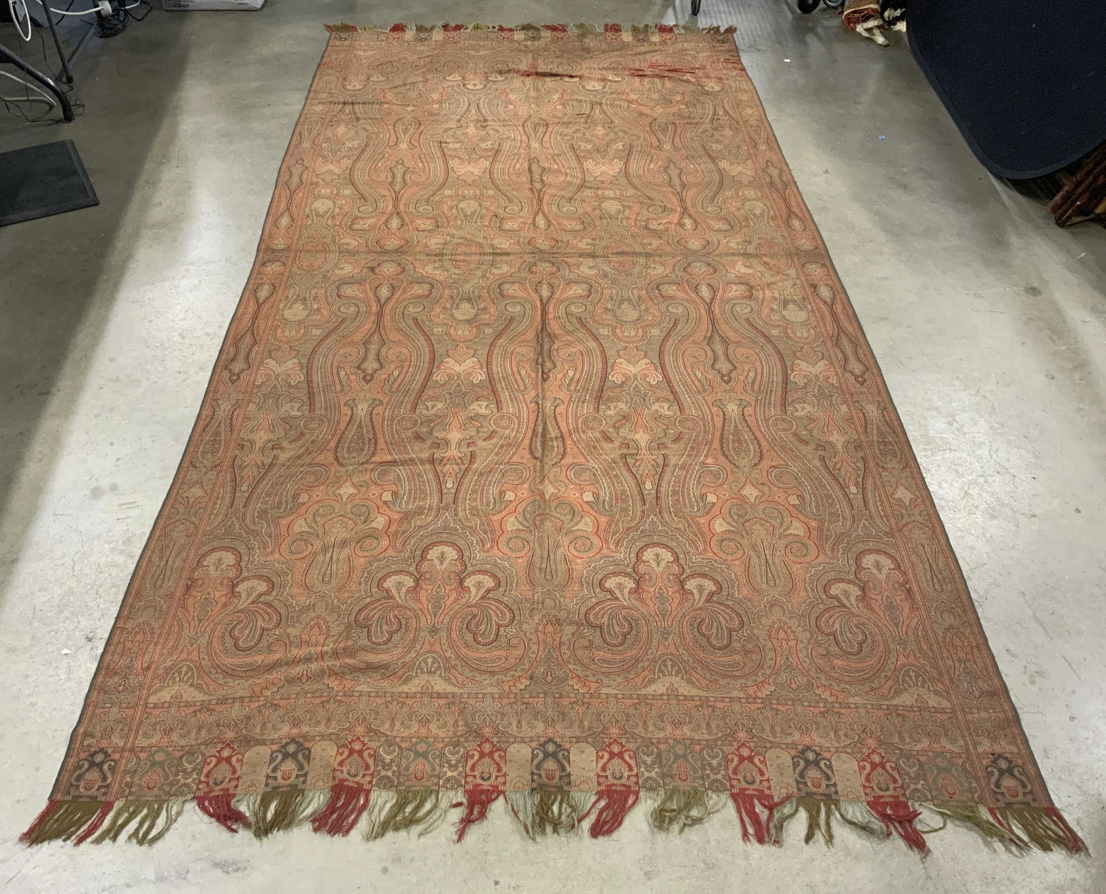 Vintage Paisley Woven Piano Shawl (1 of 8)