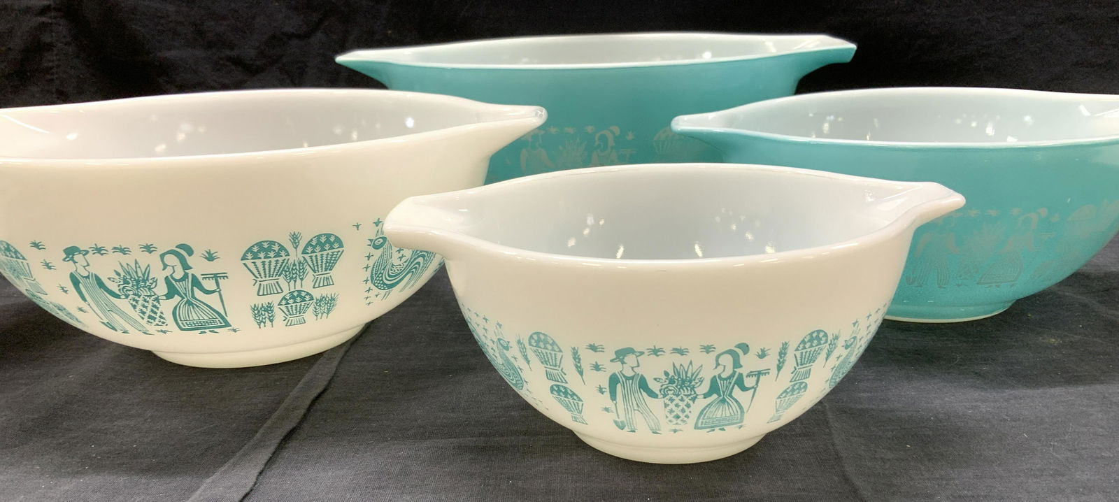 Amish pyrex clearance bowls