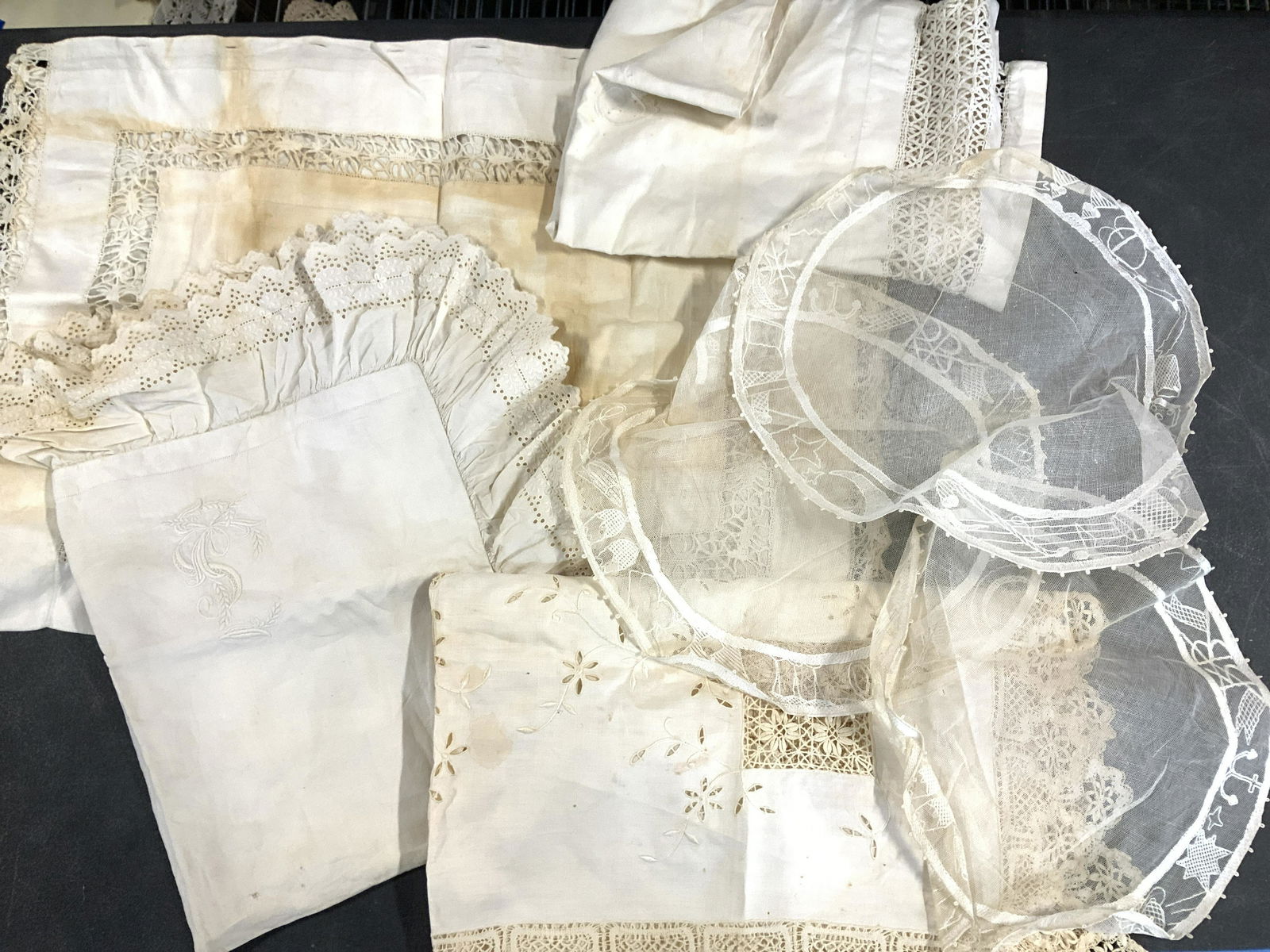 Vintage Table & Bed Linens, c 1950s, 14 (1 of 7)