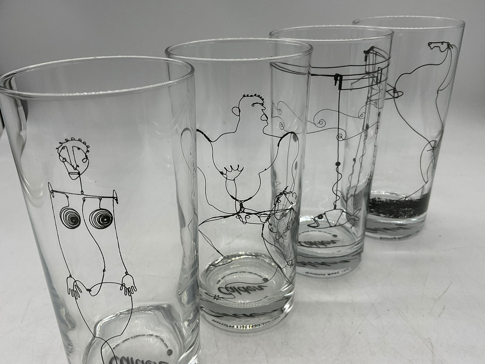 Lot 4 Calder Art Detailed Glasses (1 of 6)