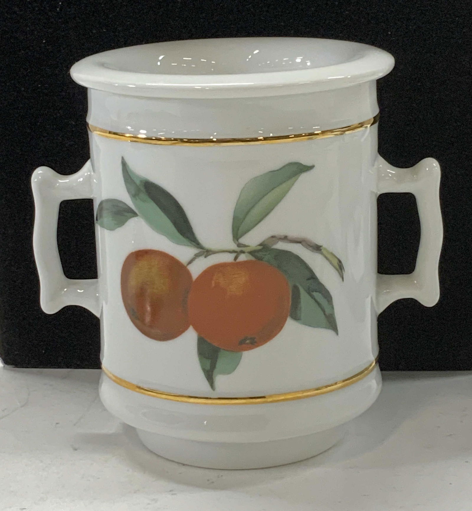 Royal Worcester Porcelain Ware England (1 of 5)
