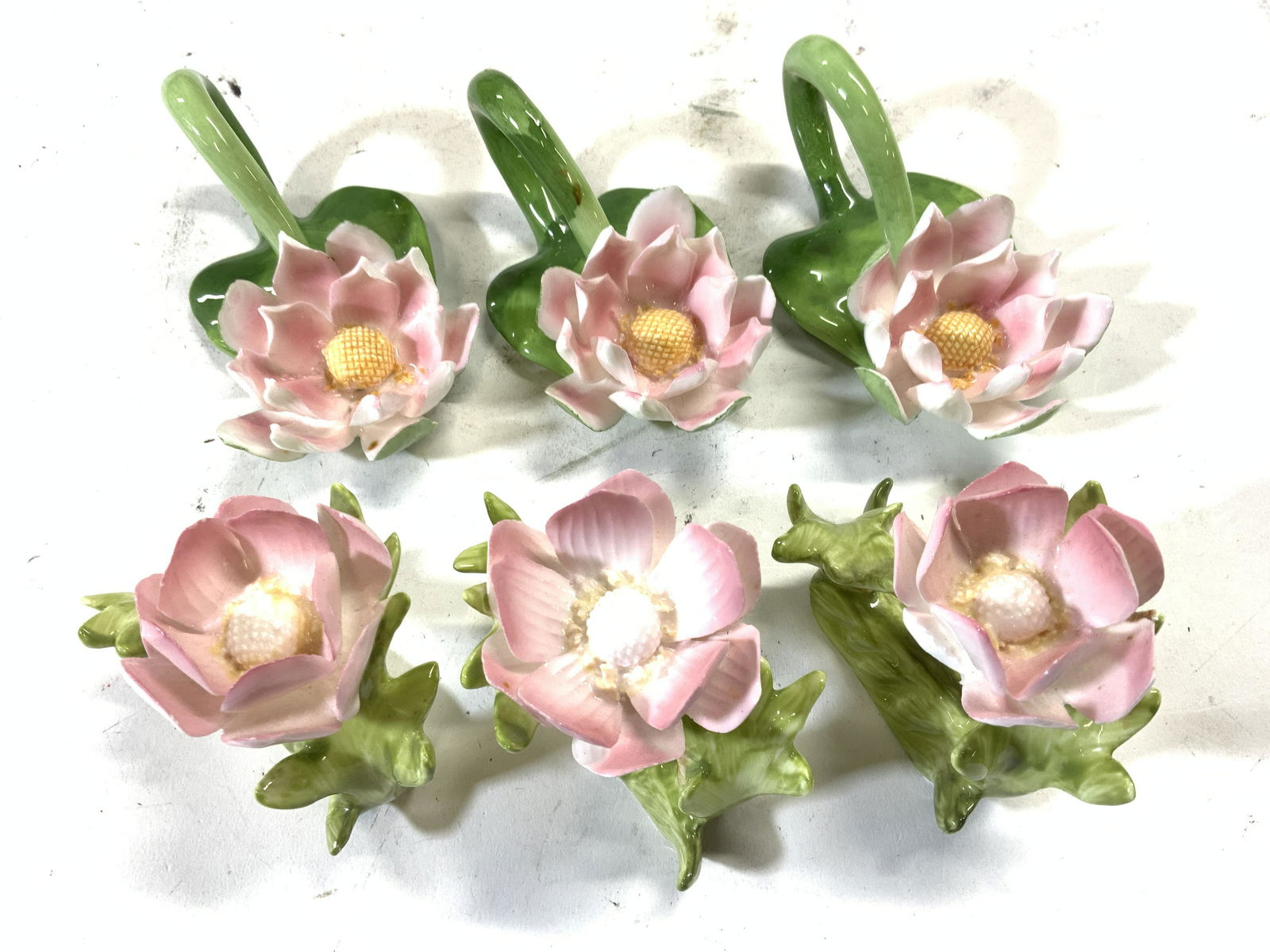 Set 6 Waterlily Porcelain Napkin Rings (1 of 8)
