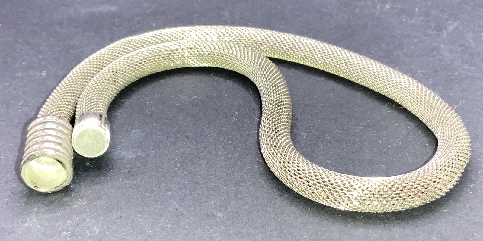Silver Tn Mesh Choker Necklace w Magnetic Clasp: 16.5 in round mesh choker necklace, magnetic clasp. 1/4 in diameter. vintage jewelry, Estate Jewelry, Costume Jewelry, Ladies Wearable Accessories, Ladies Fashion Accessories, fashion jewelry, Luxury 