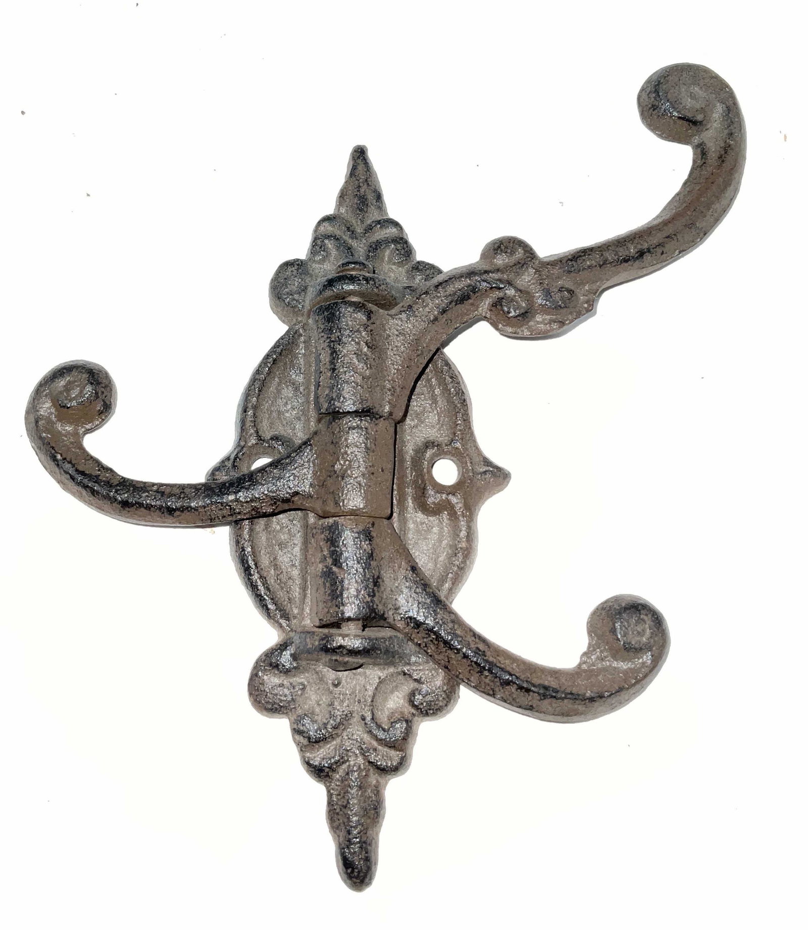 Vintage Iron Wall 3 Hooked Hanging: Vintage iron wall hanging. Measures approx 6 x 4 inches. Surface wear consists of wear to metal. Wall hanging, 3 hooked hanging, bathroom accessories, wall accessories, 11S(in bag )