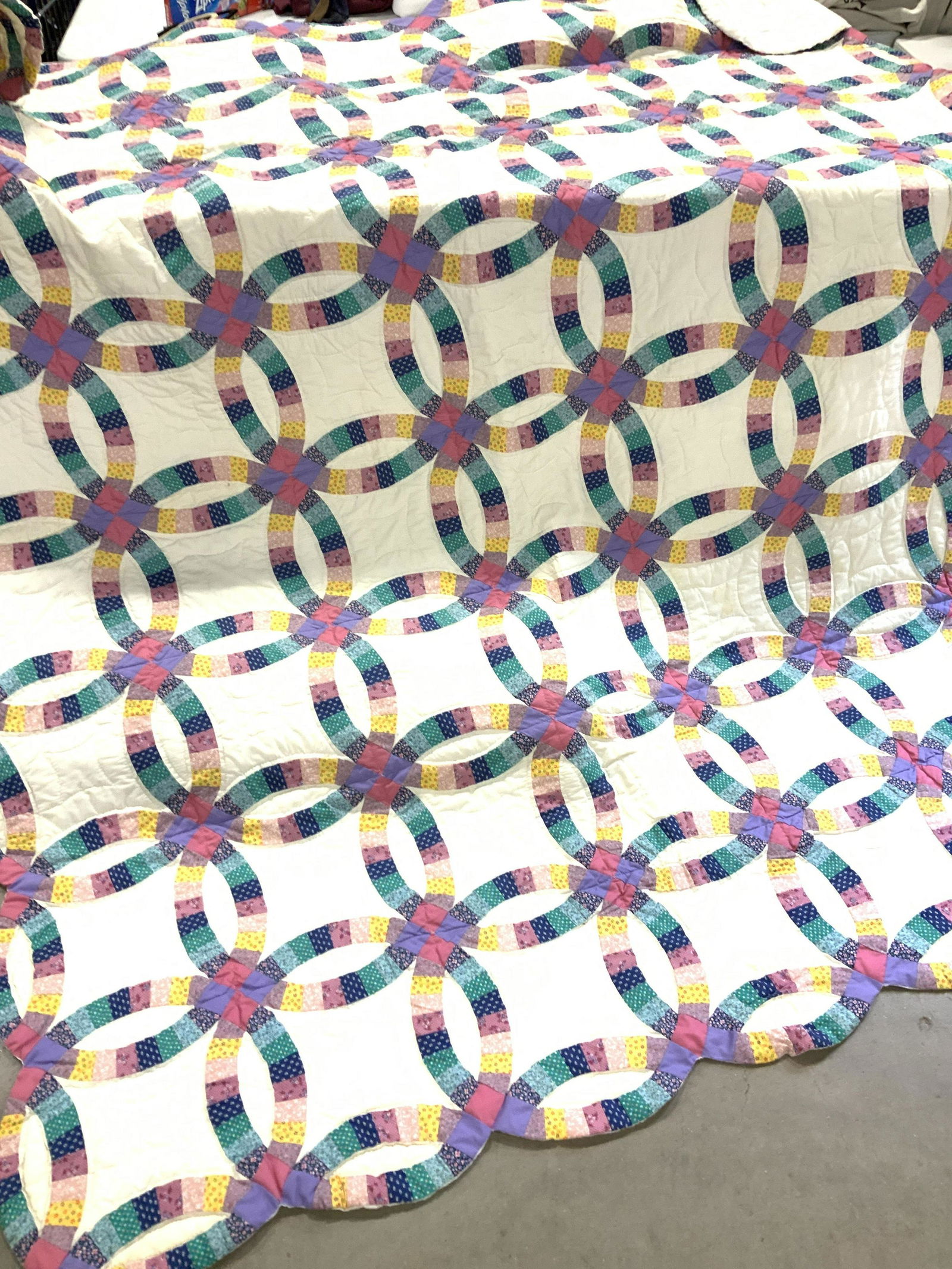 Vintage Hand Stitched Wedding Circle Quilt (1 of 7)