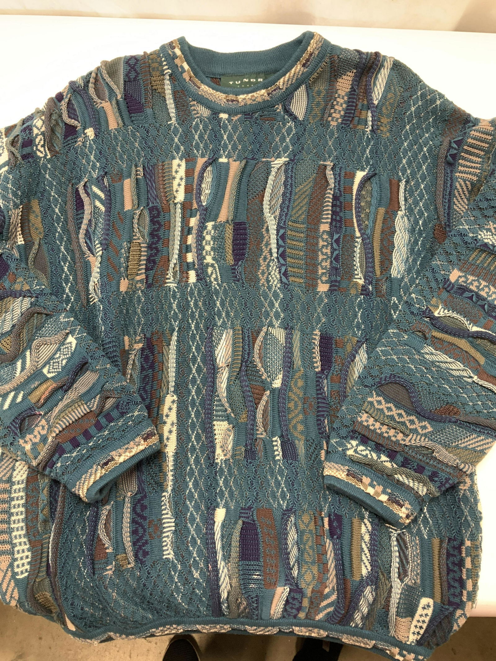 TUNDRA Multi Color Cotton Sweater, Canada (1 of 7)